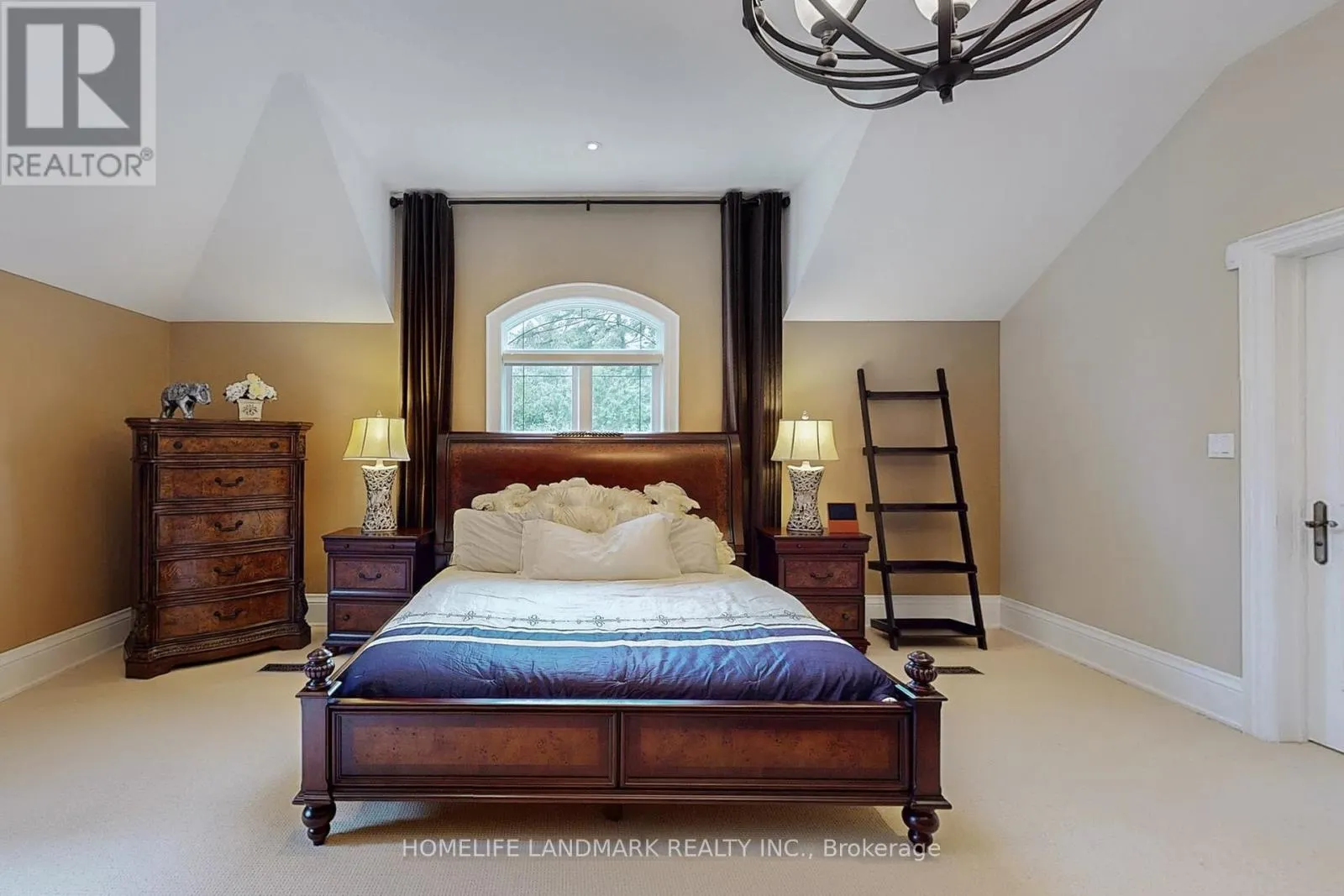 205 TILFORD ROAD