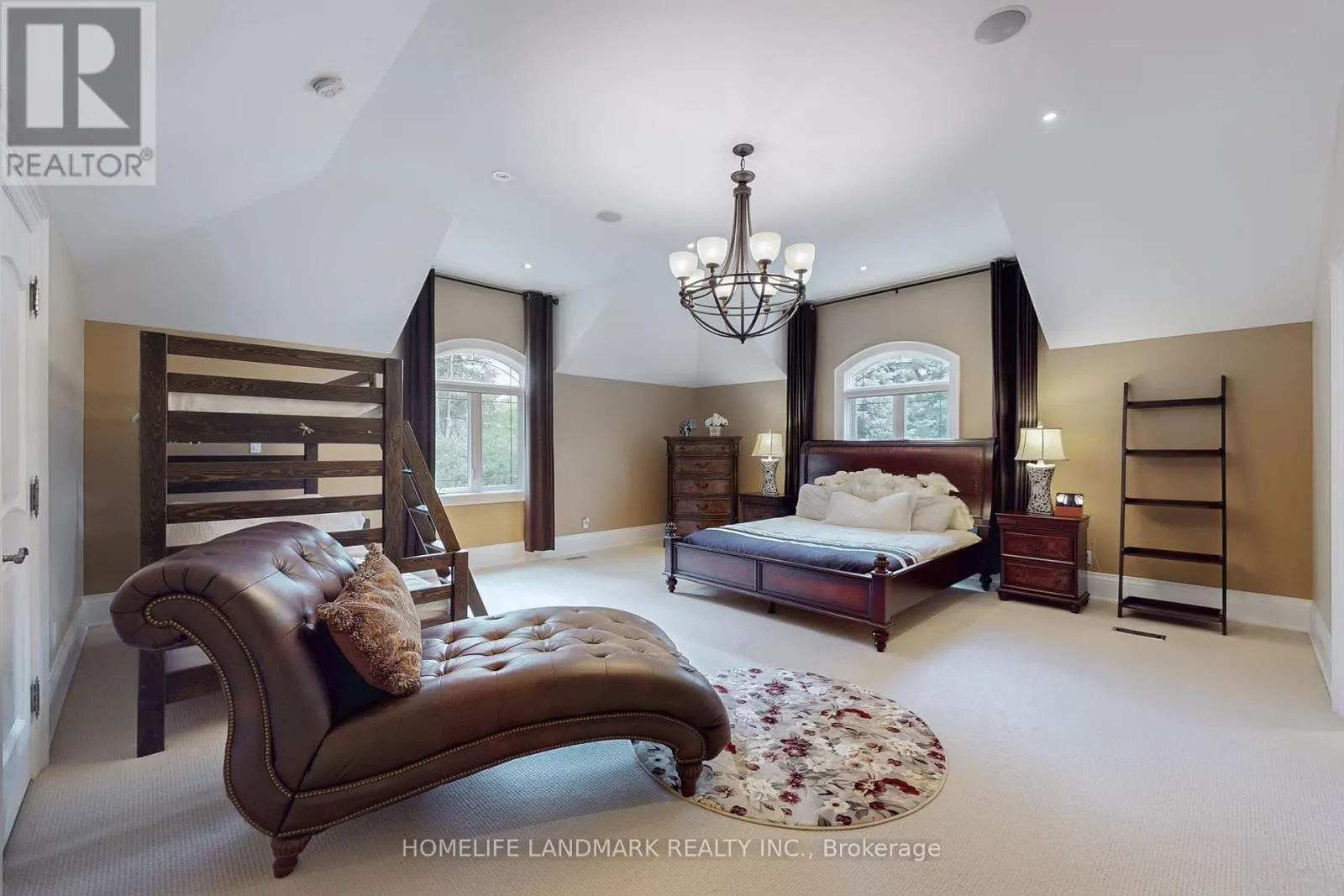 205 TILFORD ROAD