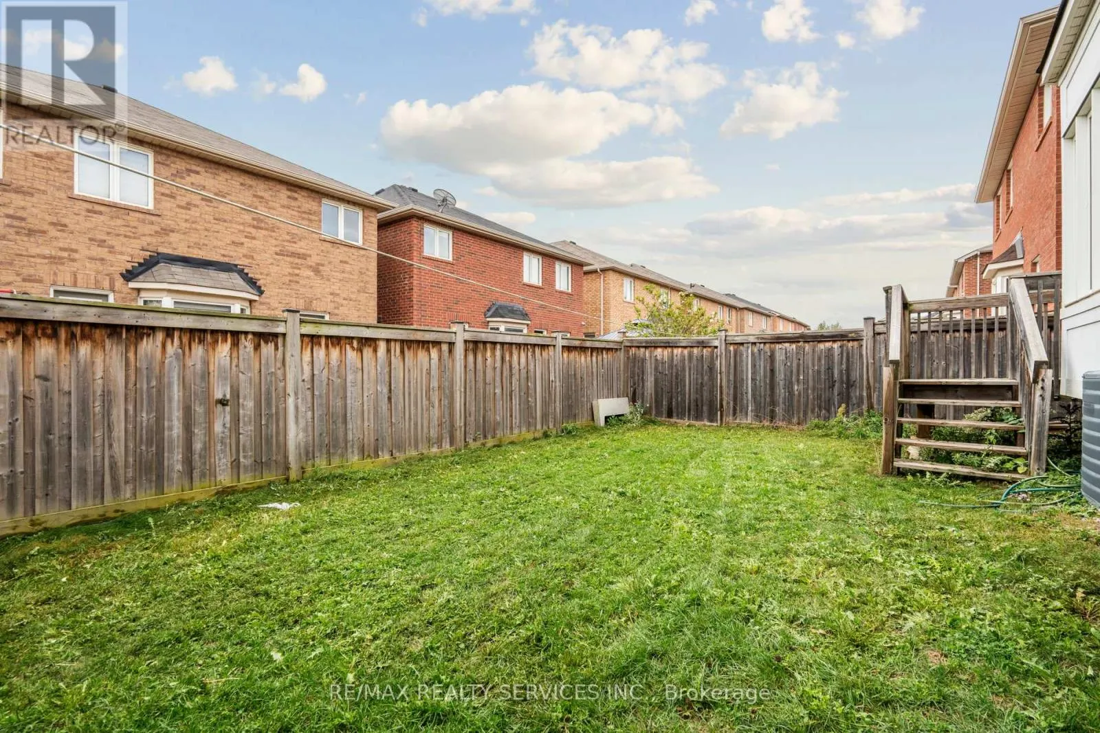 237 VALLEYWAY DRIVE