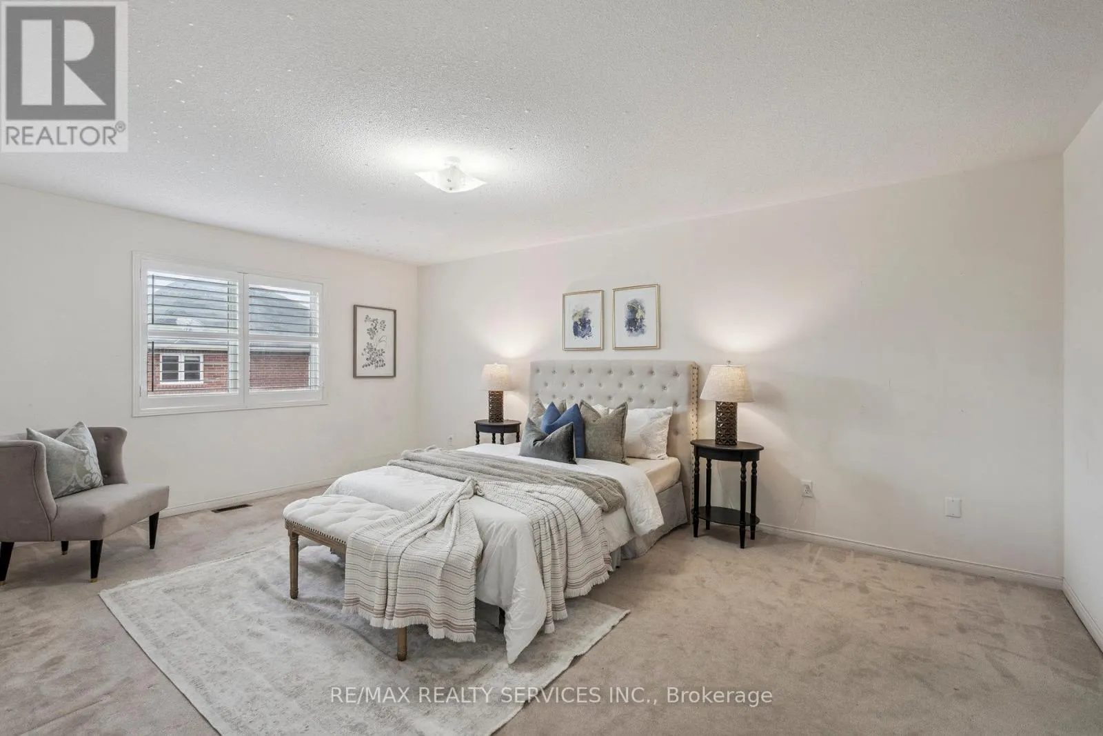 237 VALLEYWAY DRIVE