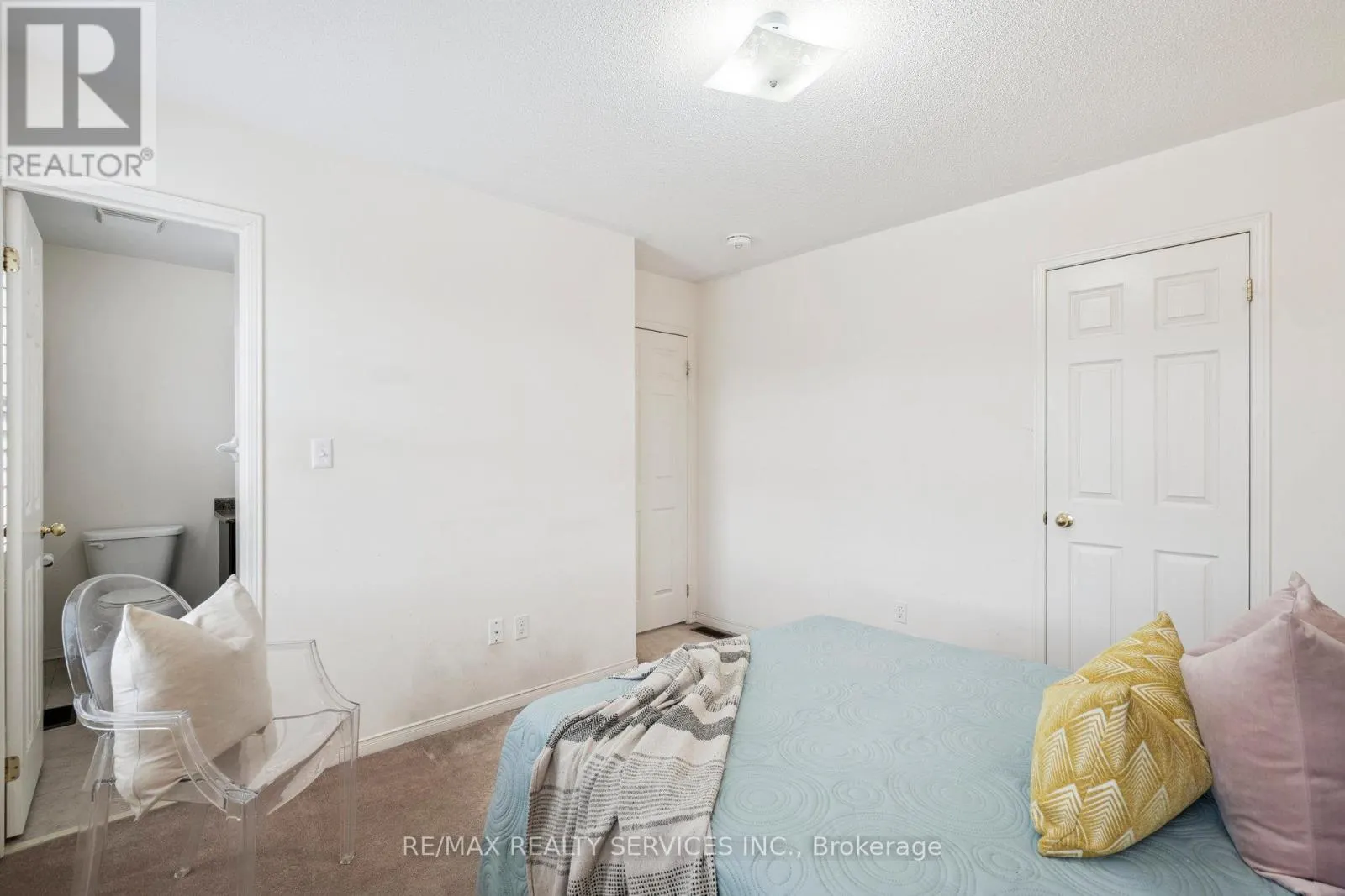 237 VALLEYWAY DRIVE