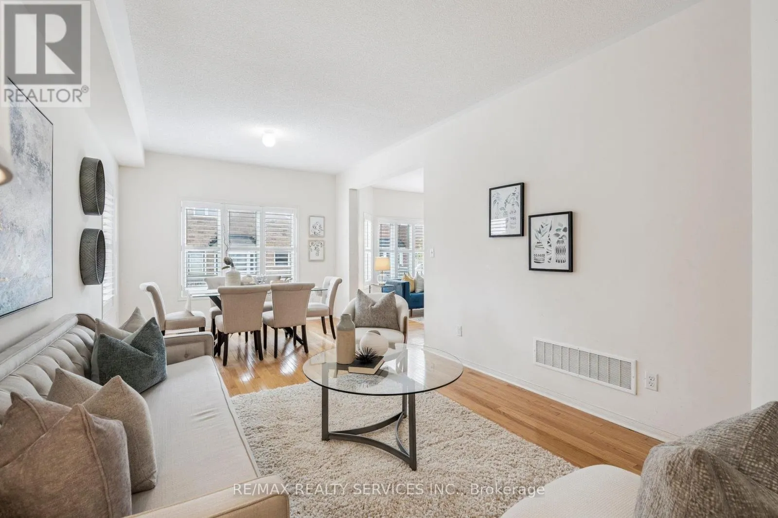 237 VALLEYWAY DRIVE