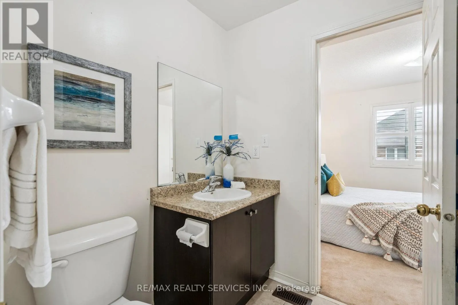 237 VALLEYWAY DRIVE