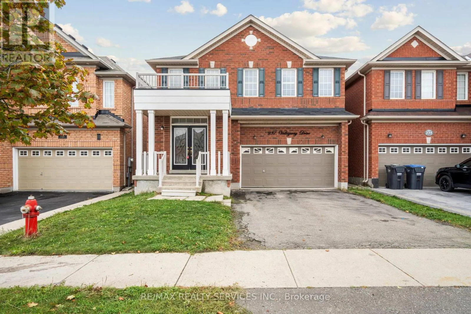 237 VALLEYWAY DRIVE