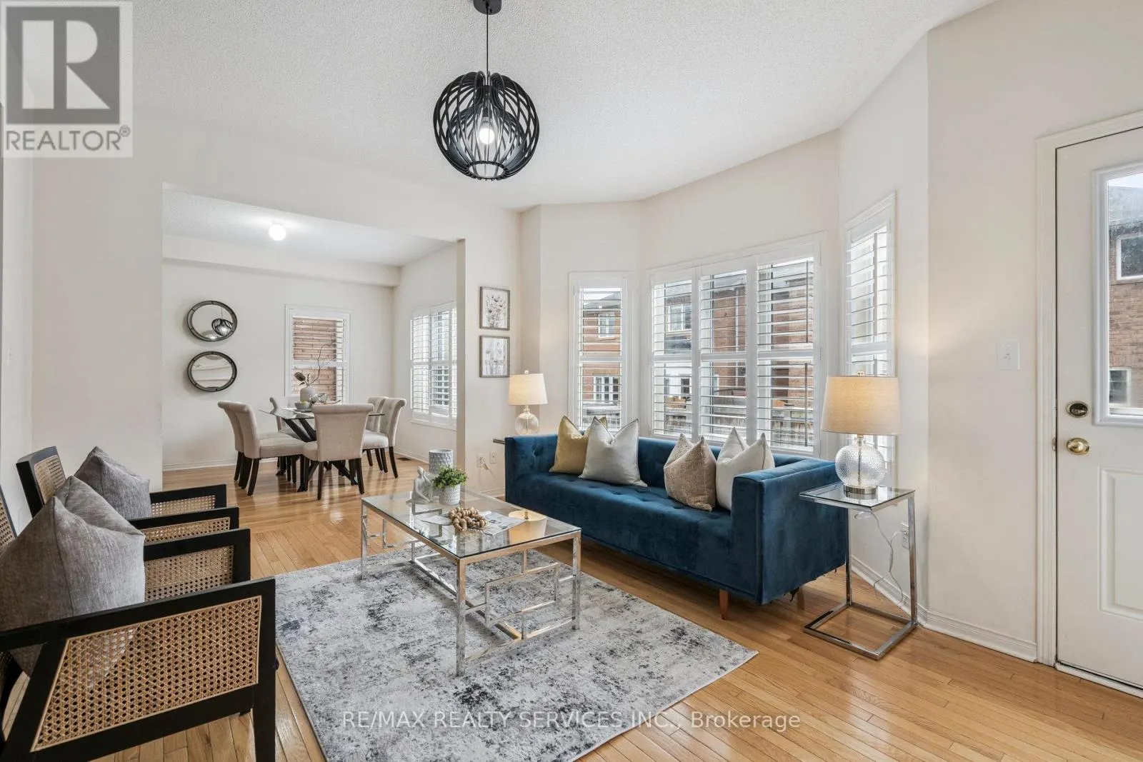 237 VALLEYWAY DRIVE