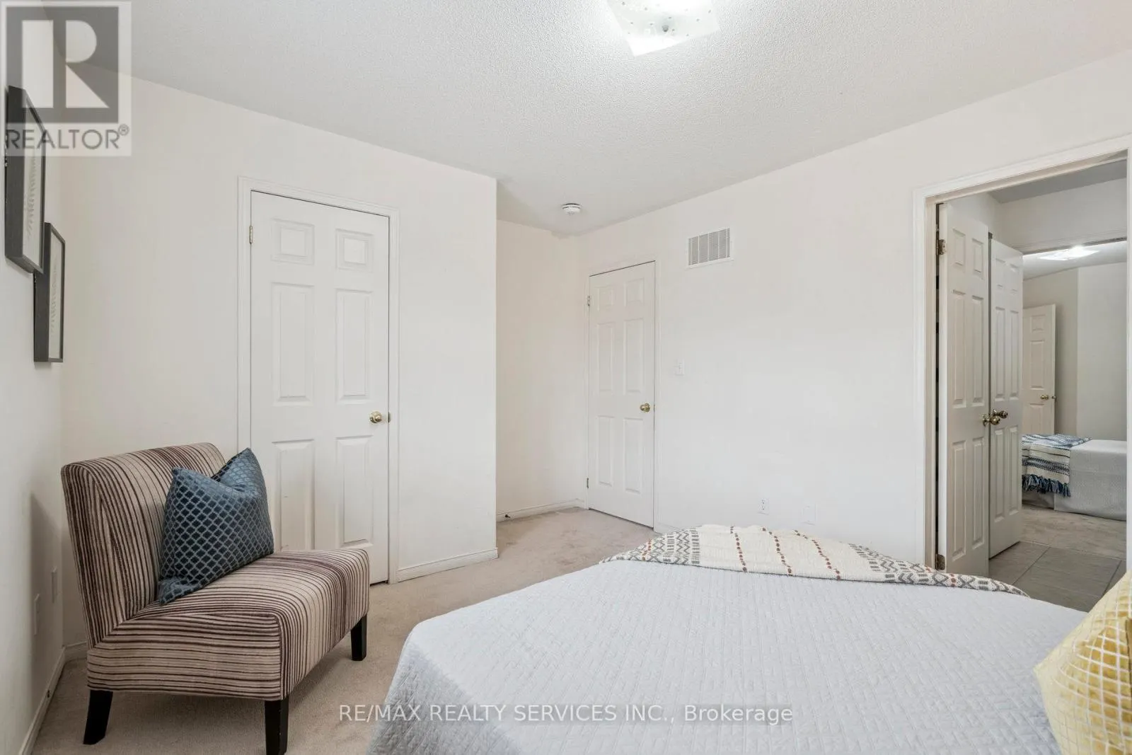 237 VALLEYWAY DRIVE
