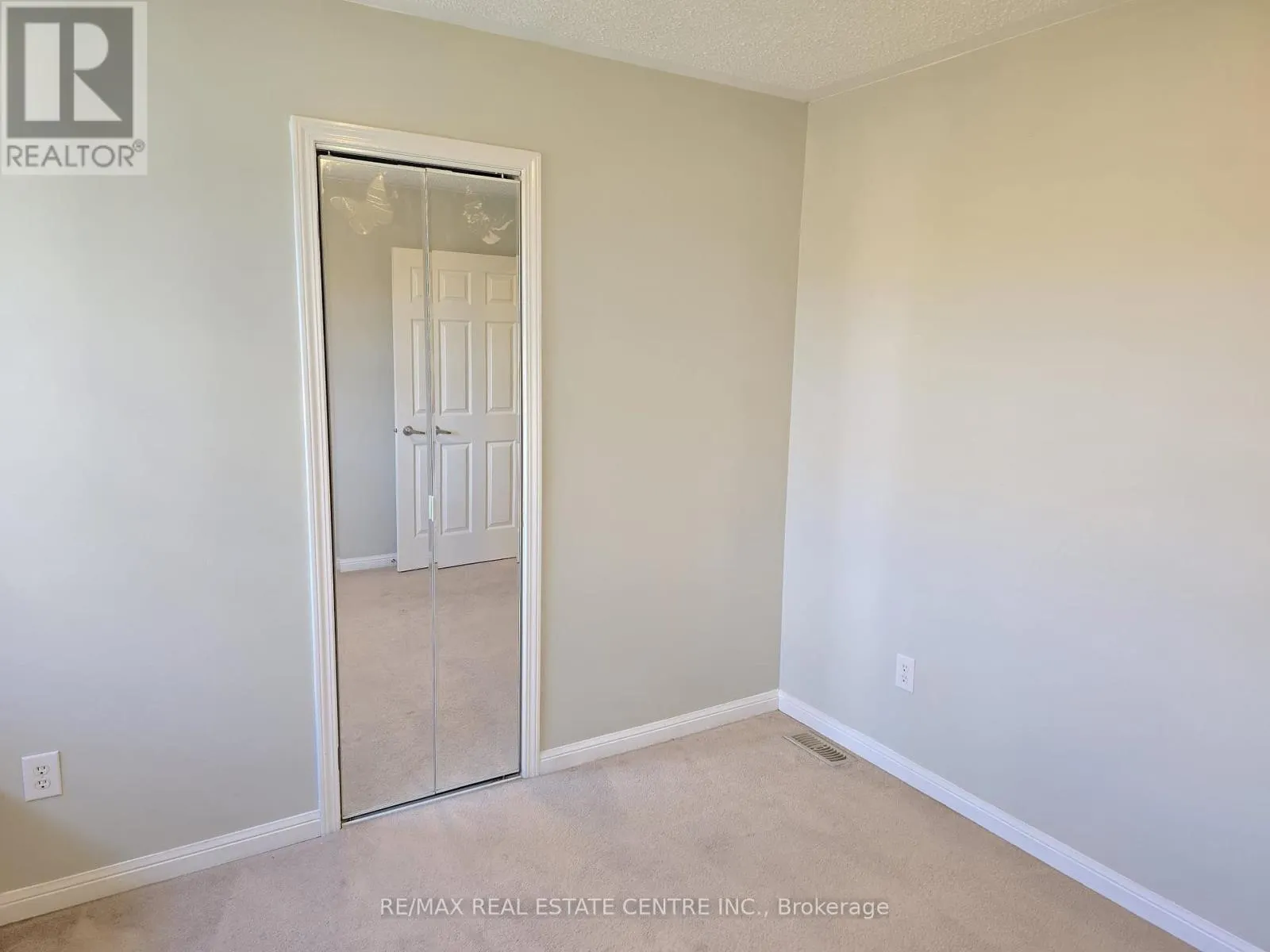 1159 RIDDELL CRESCENT