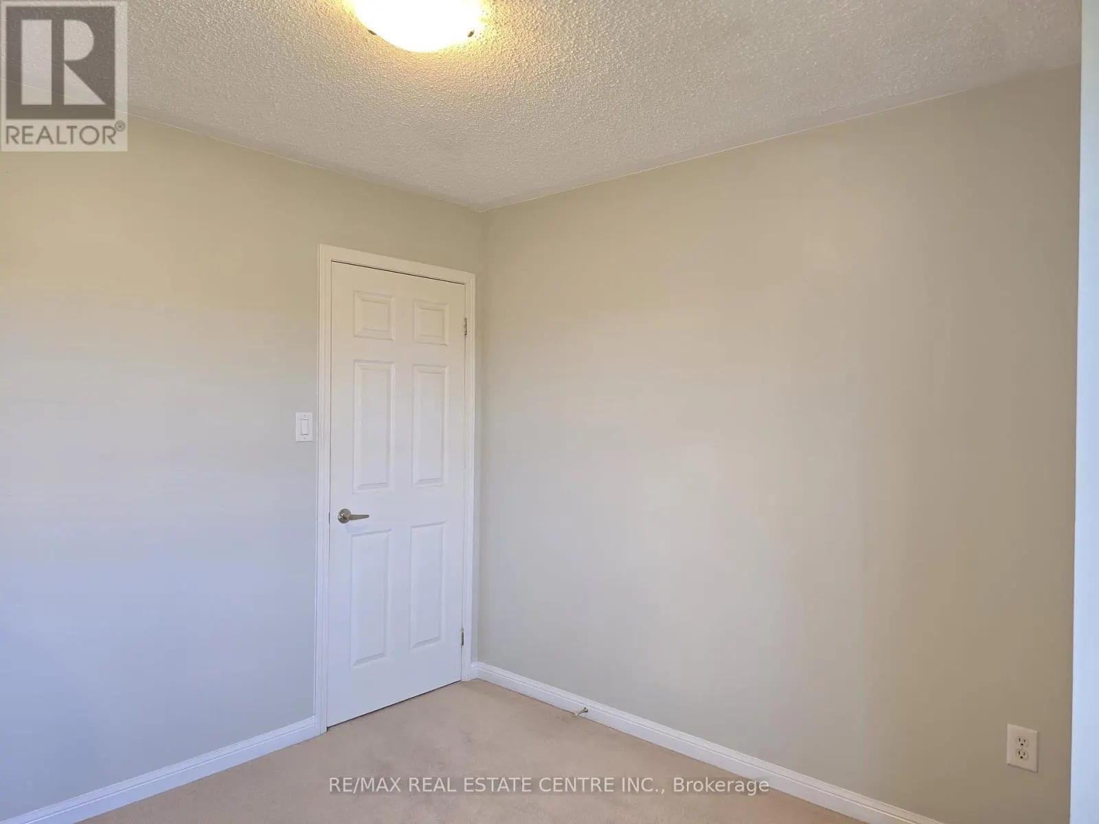 1159 RIDDELL CRESCENT