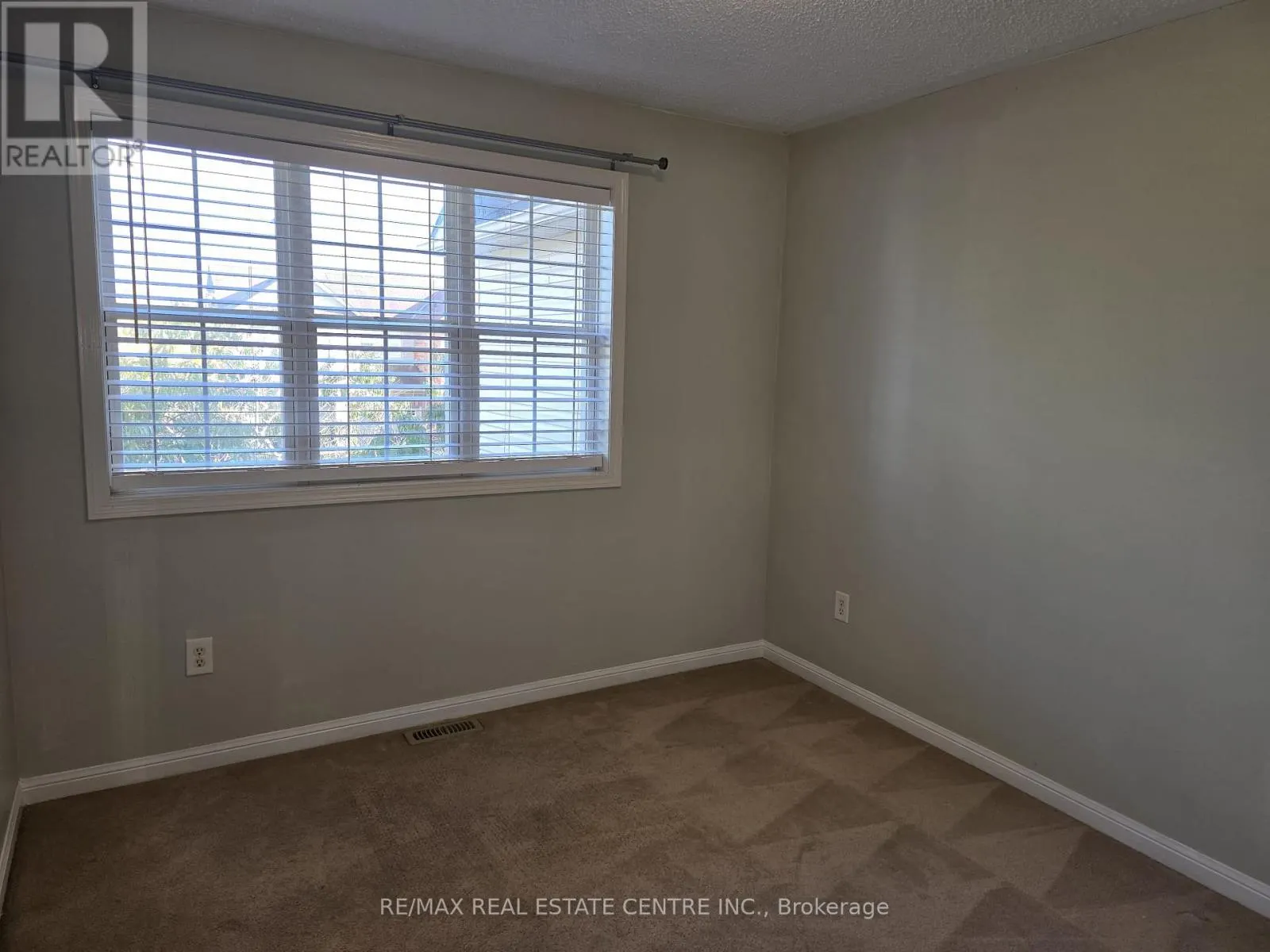 1159 RIDDELL CRESCENT