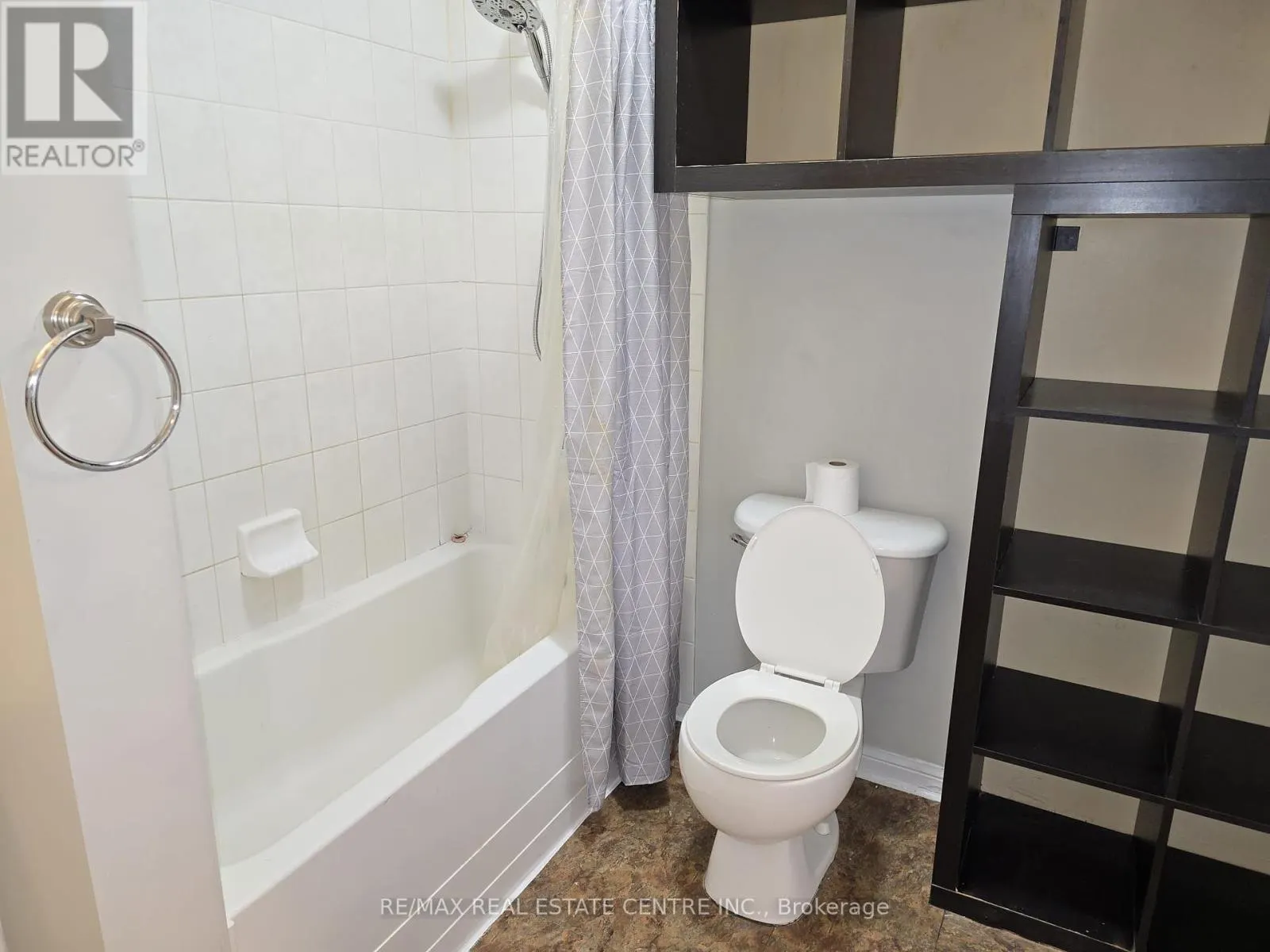 1159 RIDDELL CRESCENT