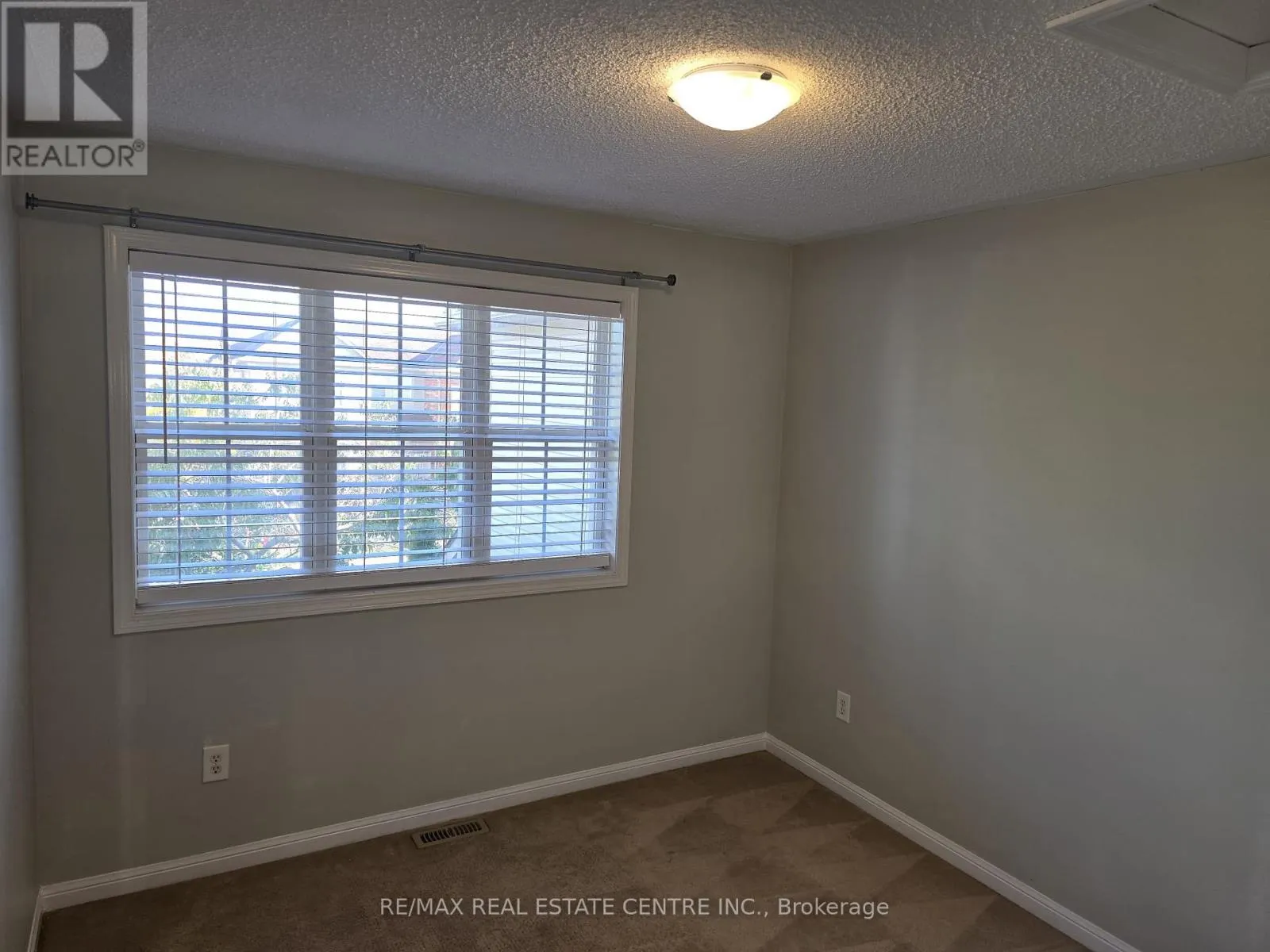 1159 RIDDELL CRESCENT