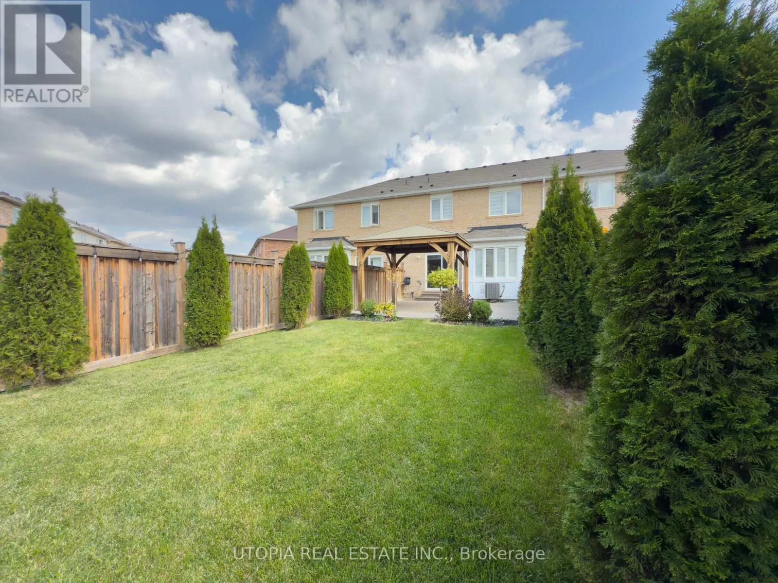 259 MORTIMER CRESCENT