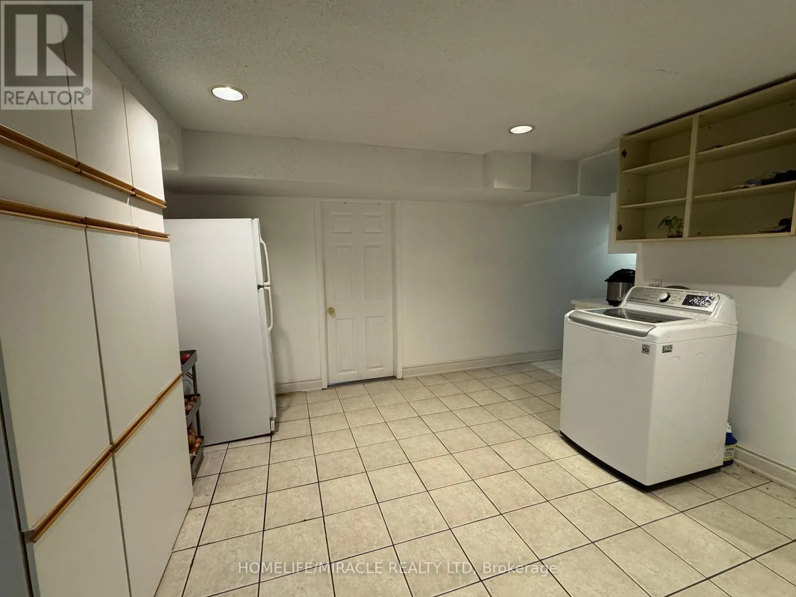 53 PARKSIDE DRIVE
