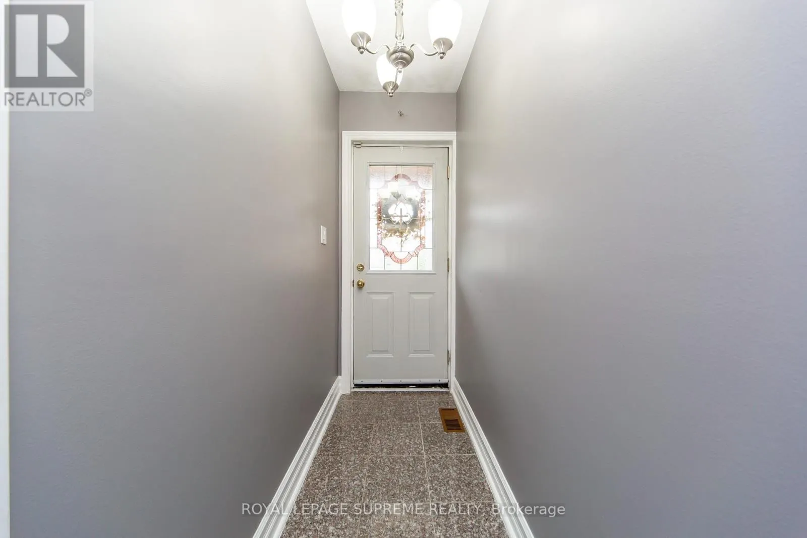 405 GILBERT AVENUE