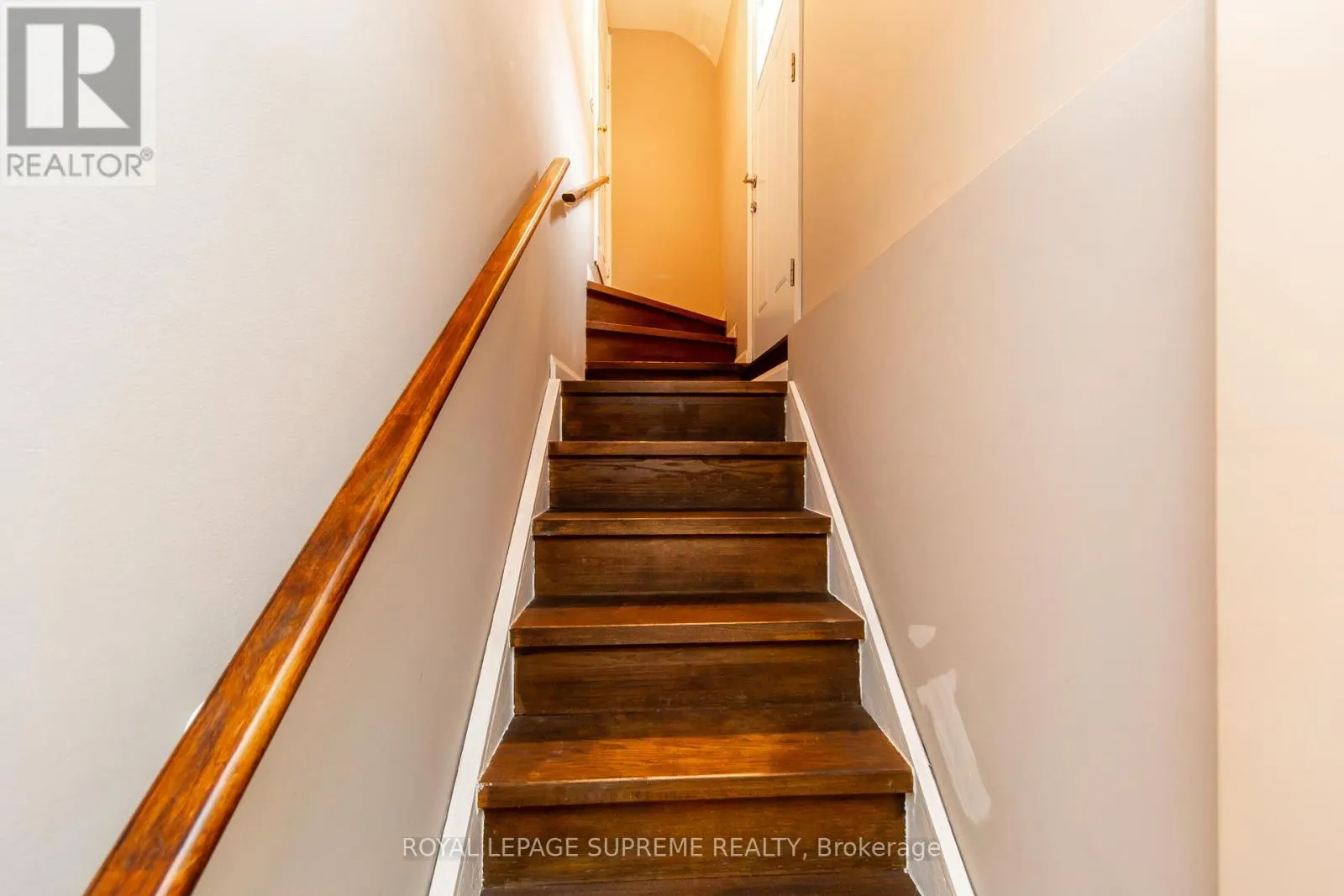 405 GILBERT AVENUE