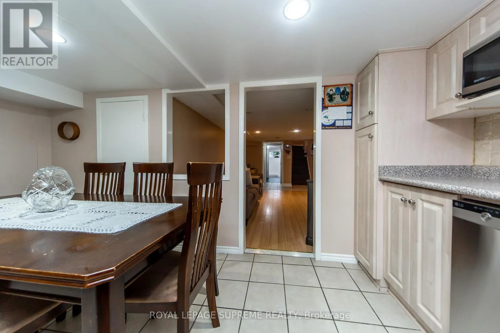 405 GILBERT AVENUE
