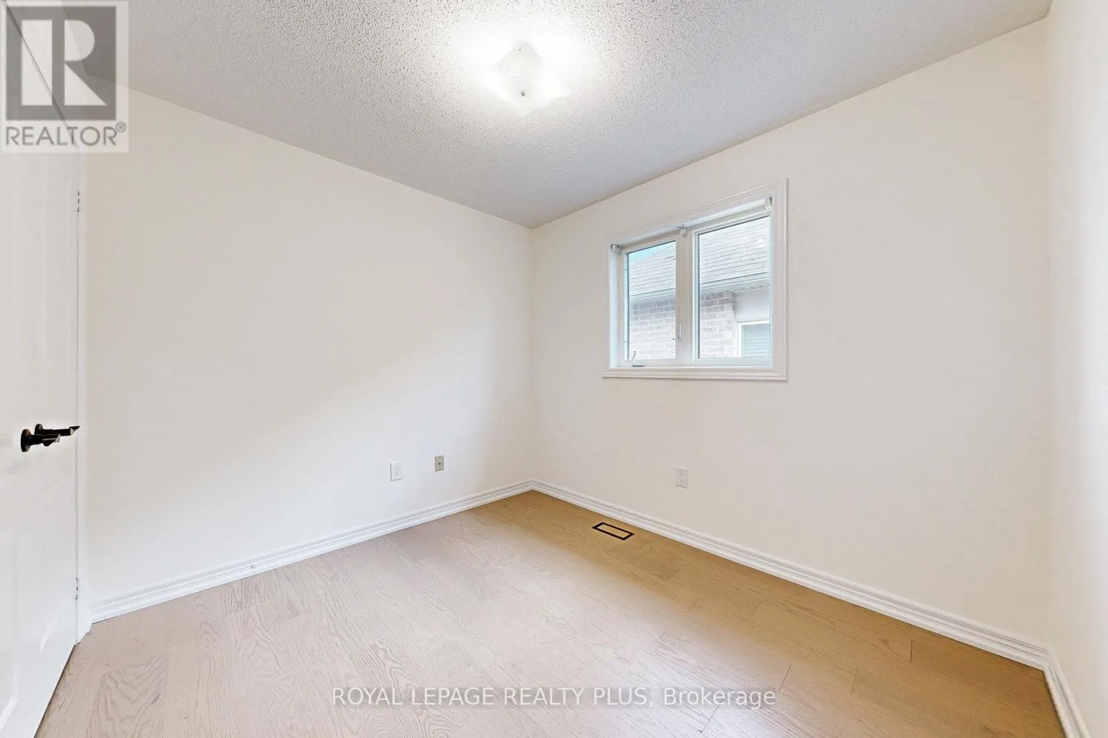 5371 TENTH LINE W