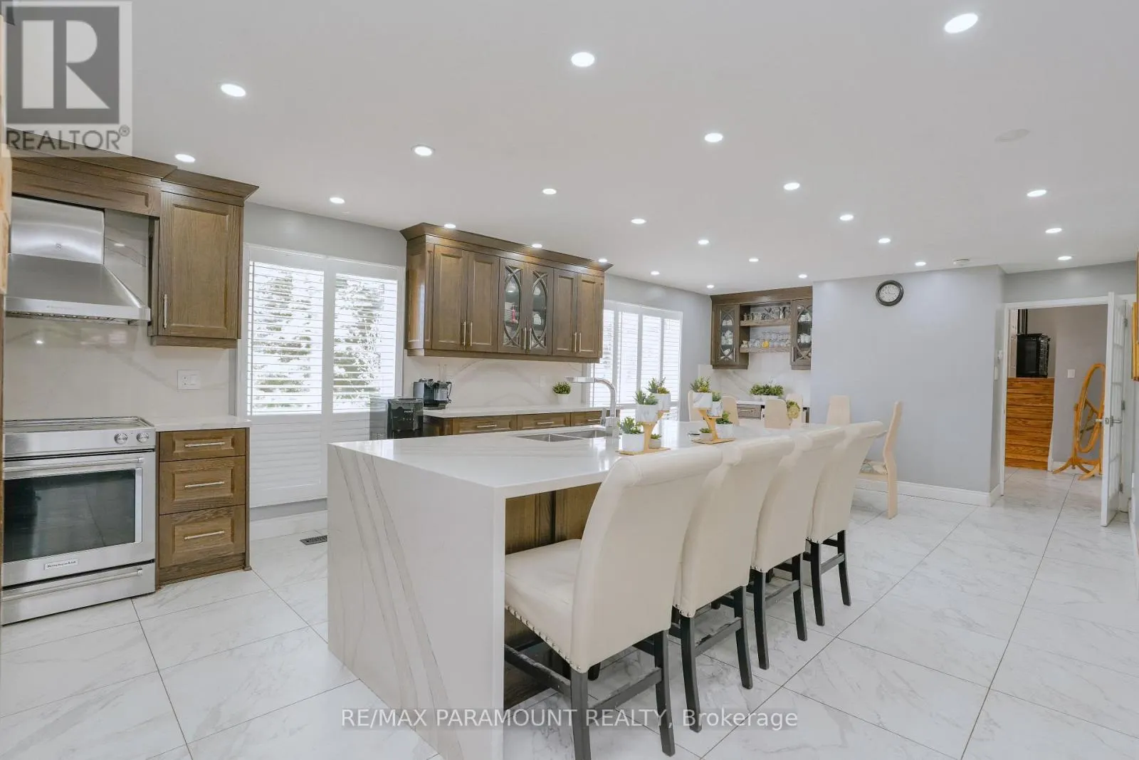 48 BOREHAM CIRCLE