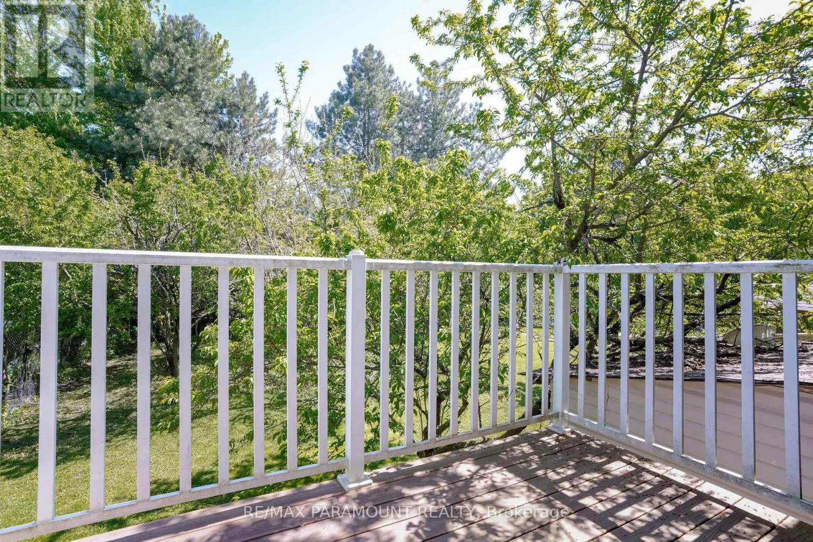 48 BOREHAM CIRCLE