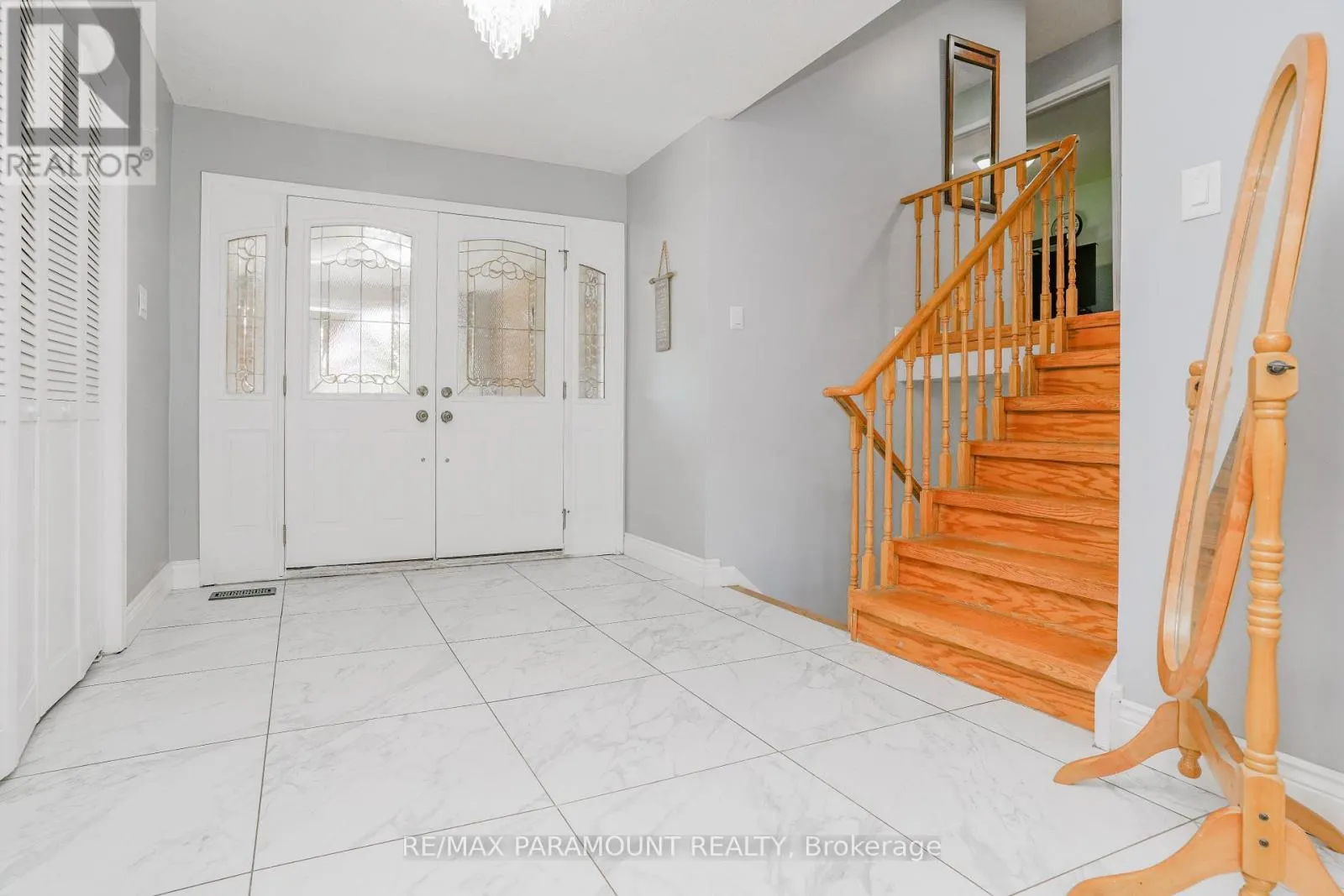 48 BOREHAM CIRCLE