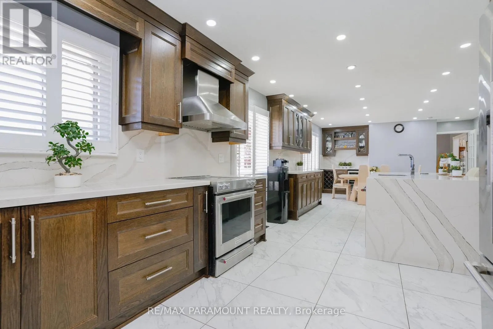 48 BOREHAM CIRCLE