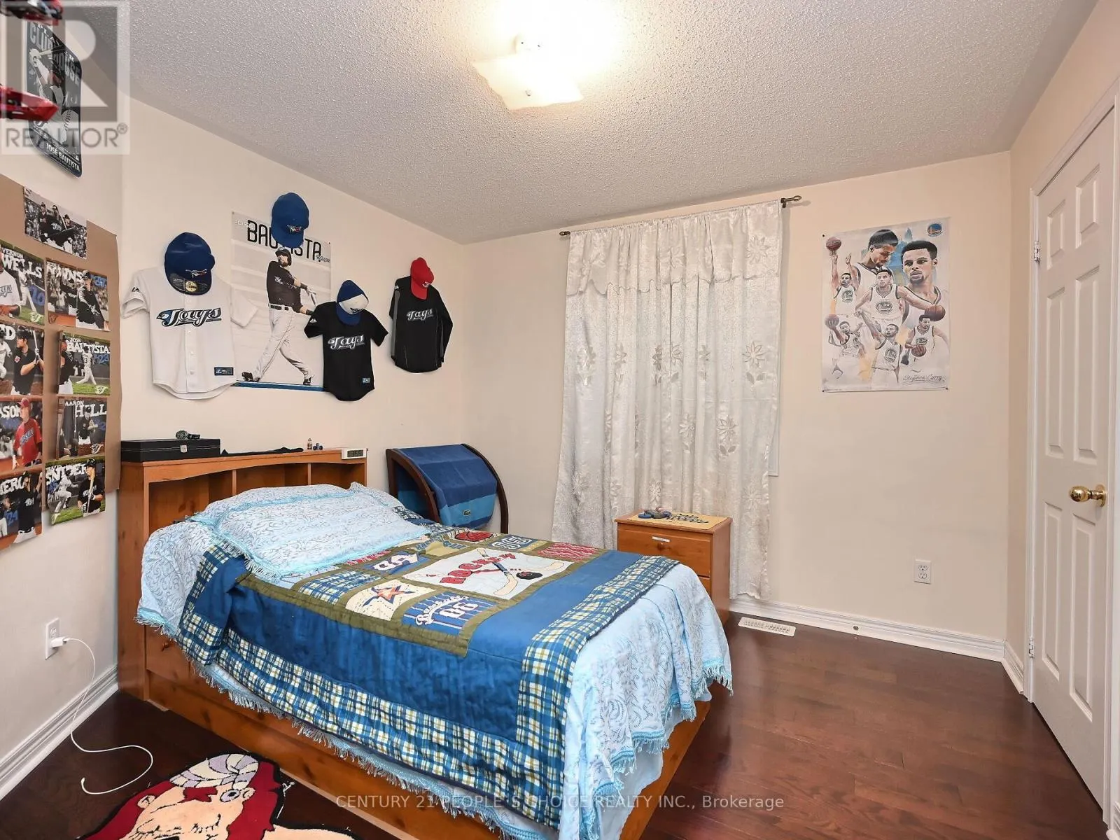 23 LANEBROOK DRIVE