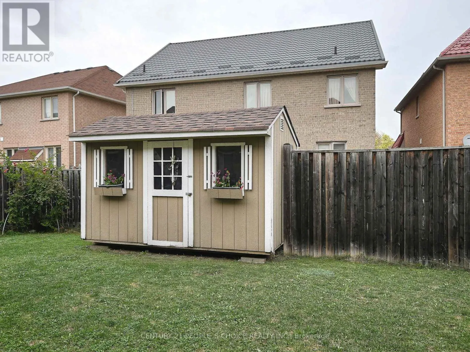 23 LANEBROOK DRIVE
