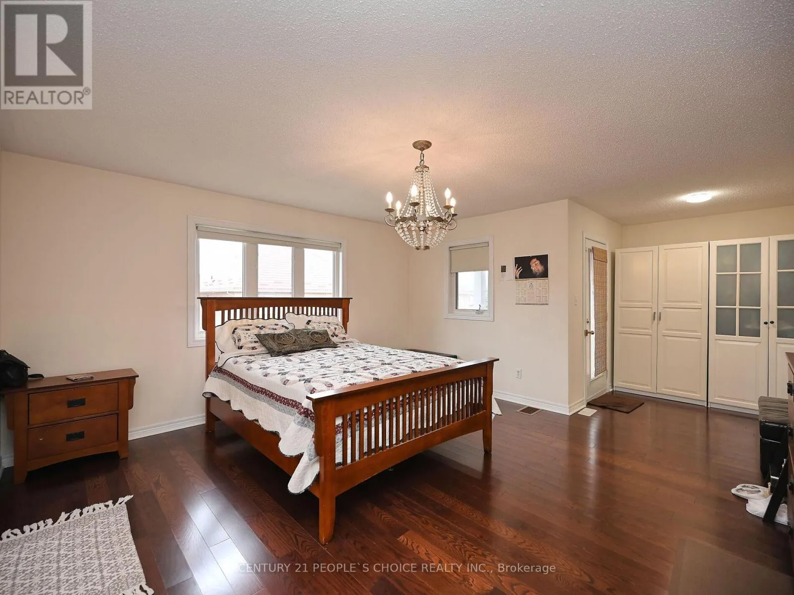 23 LANEBROOK DRIVE