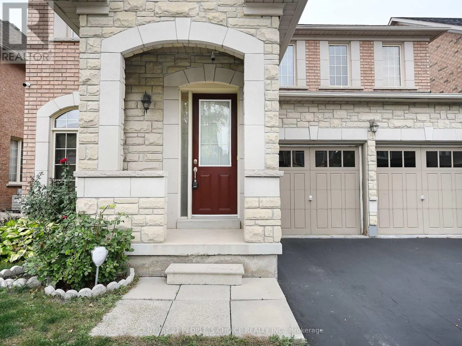 23 LANEBROOK DRIVE