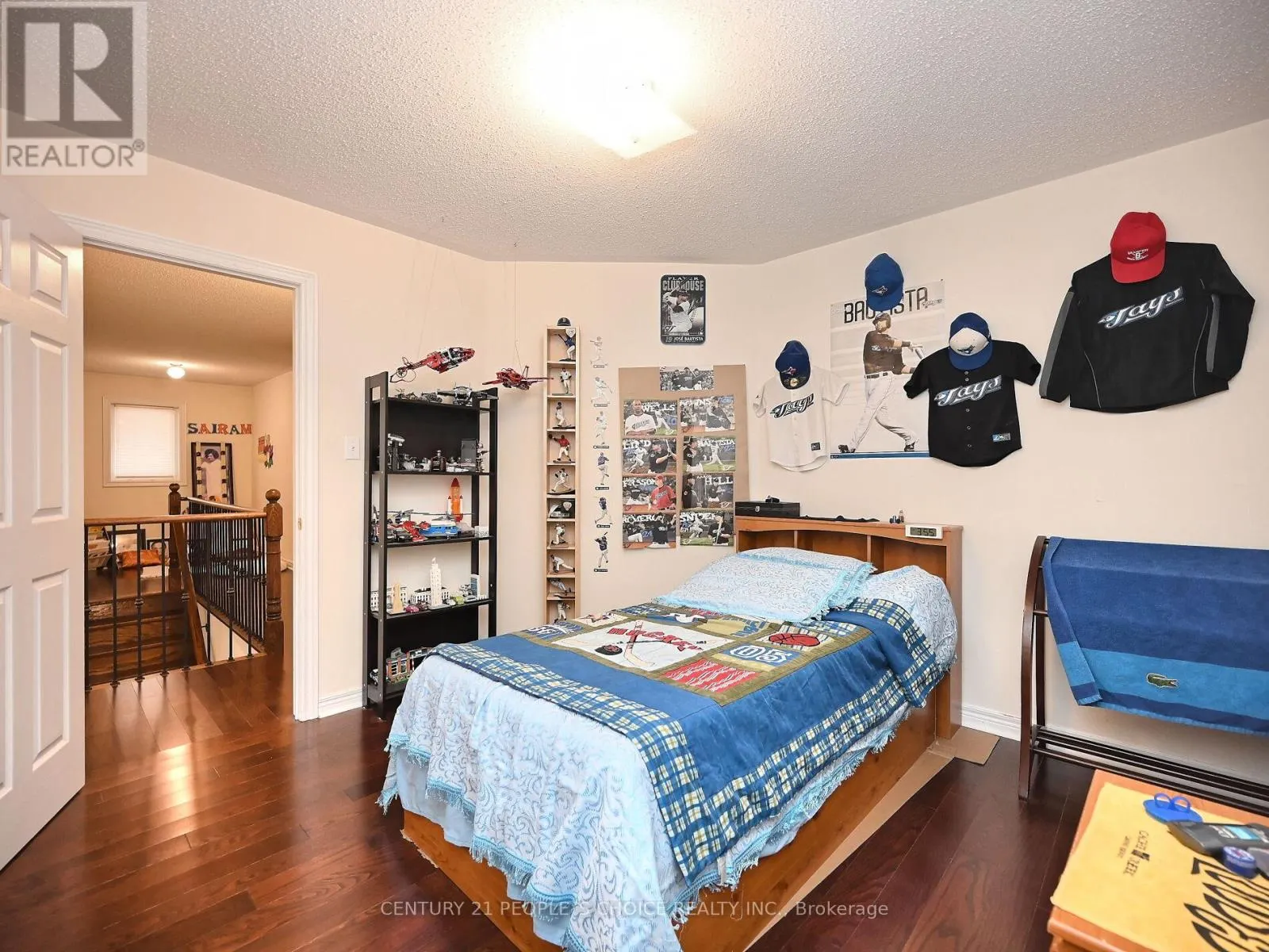 23 LANEBROOK DRIVE