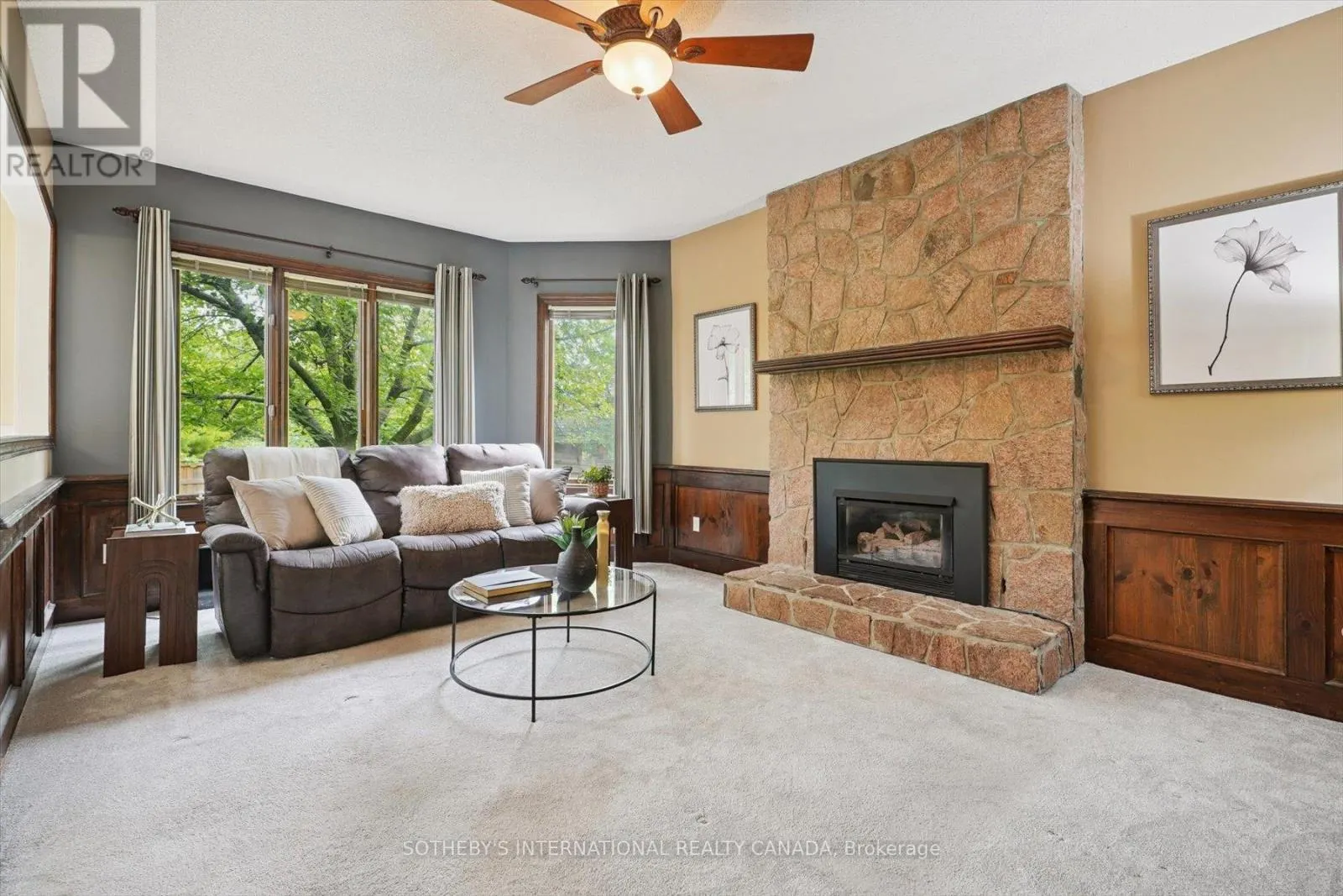 1352 WINTERBERRY DRIVE