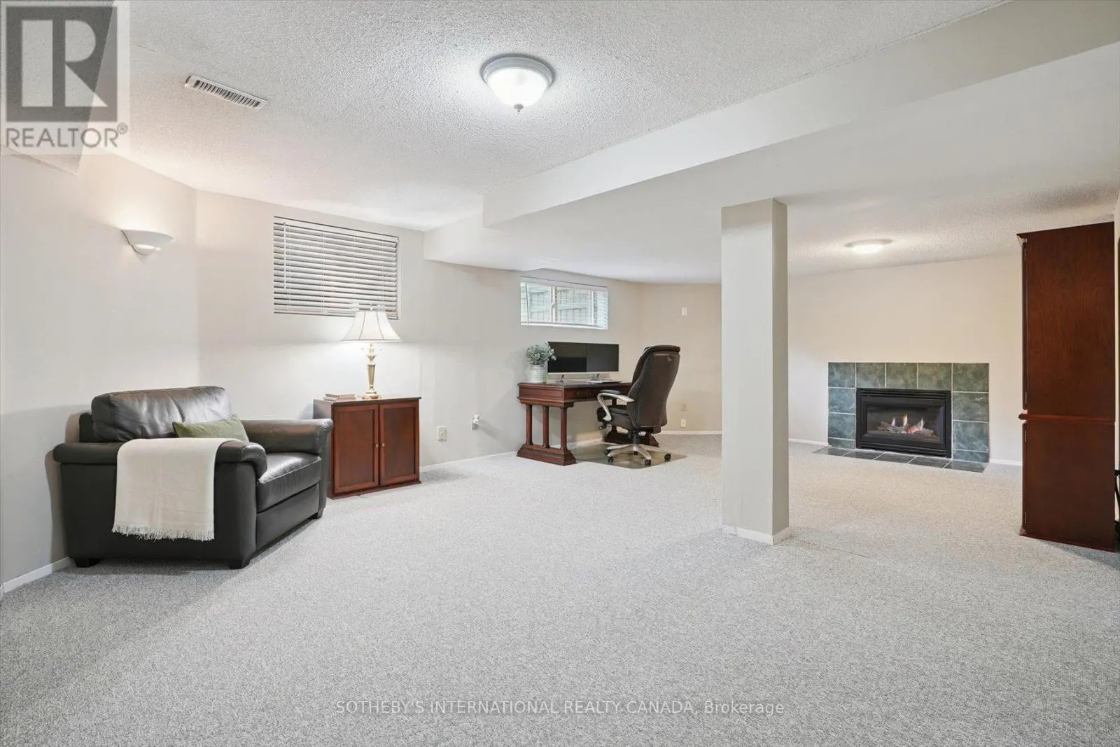 1352 WINTERBERRY DRIVE
