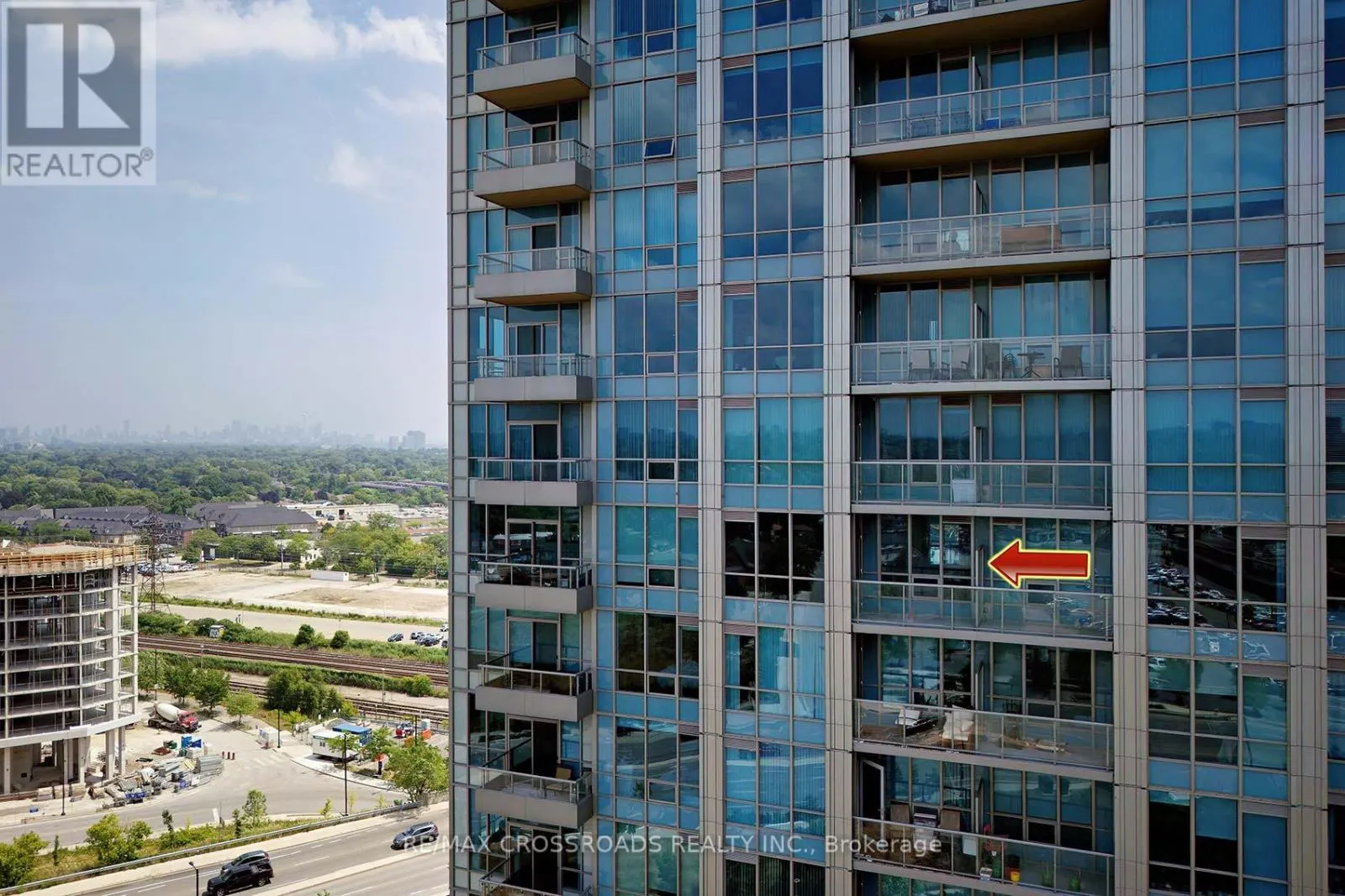 1406 - 15 VIKING LANE