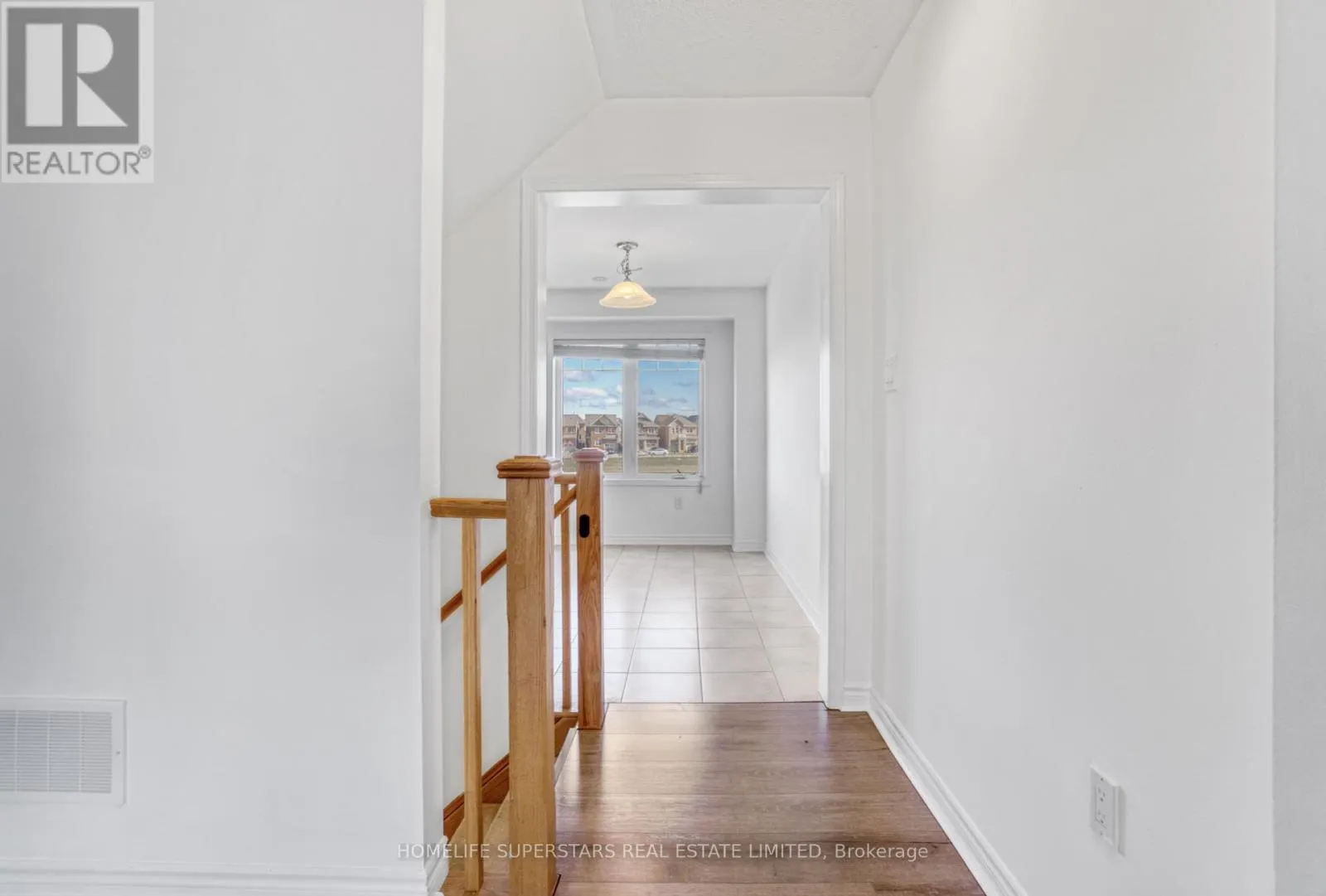 72 BANNISTER CRESCENT