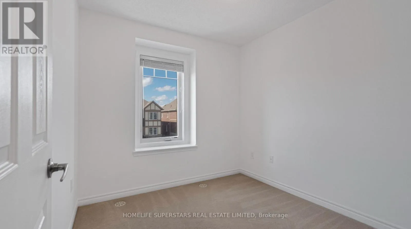 72 BANNISTER CRESCENT