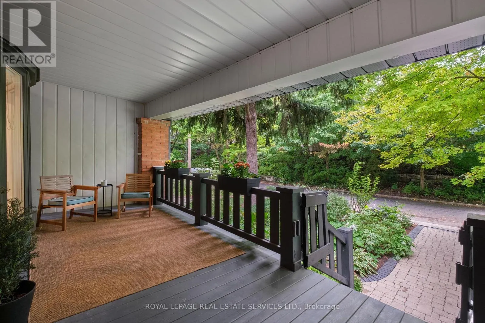 91 SPRINGMOUNT AVENUE