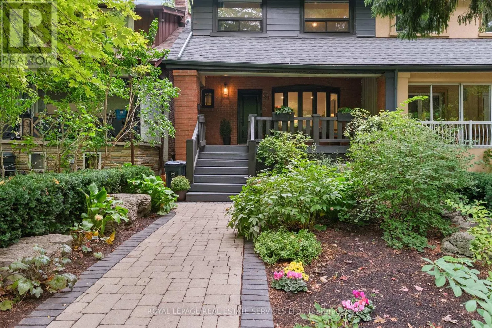 91 SPRINGMOUNT AVENUE