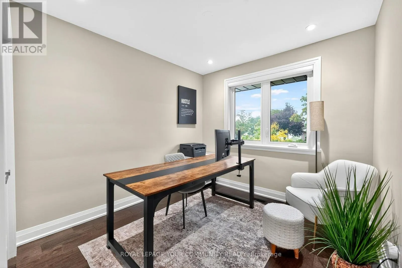 267 JEFFCOAT DRIVE