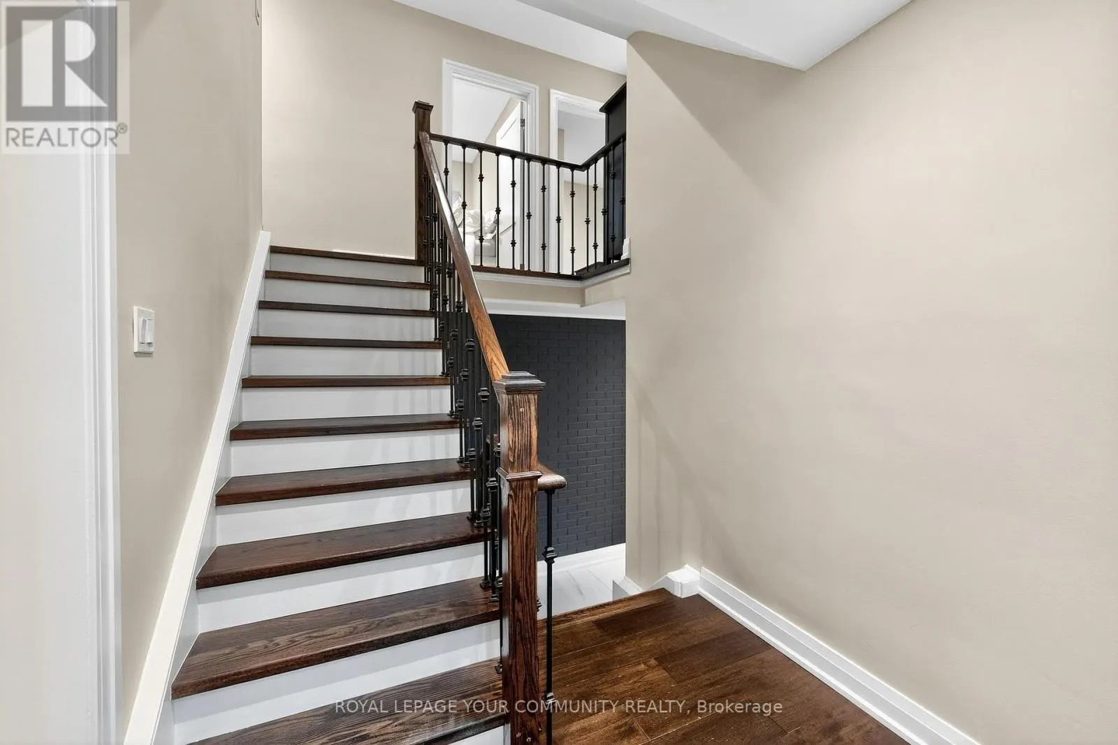 267 JEFFCOAT DRIVE
