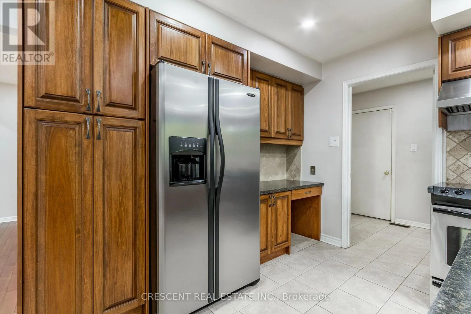 42 BOREHAM CIRCLE