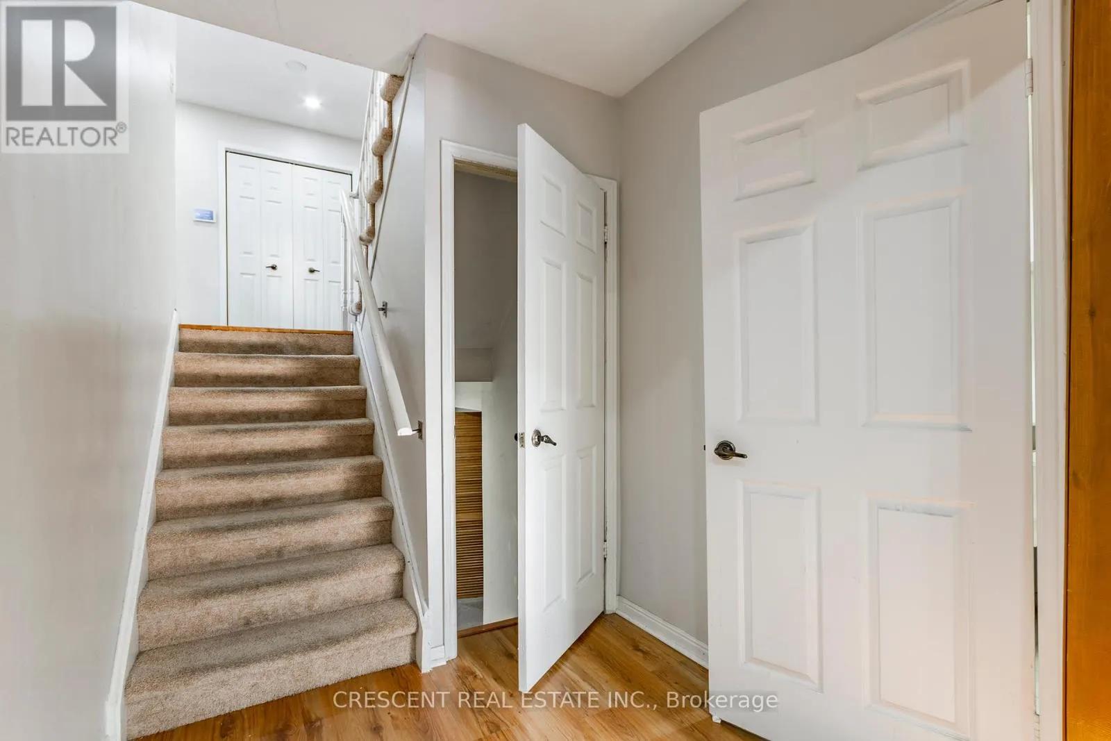 42 BOREHAM CIRCLE