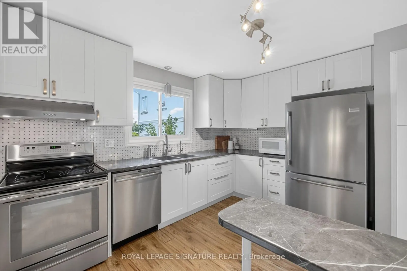 3330 KINGS MASTING CRESCENT