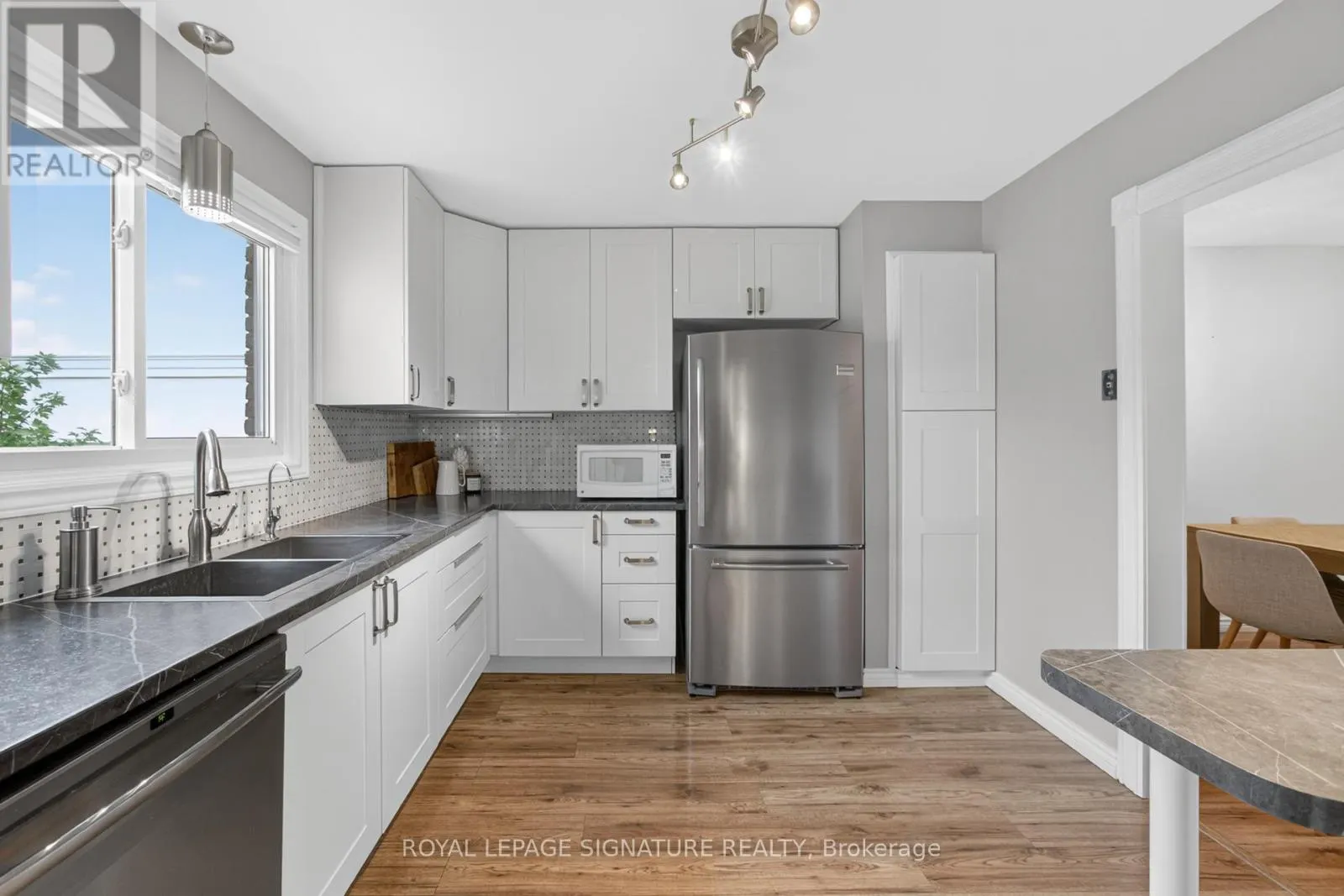 3330 KINGS MASTING CRESCENT
