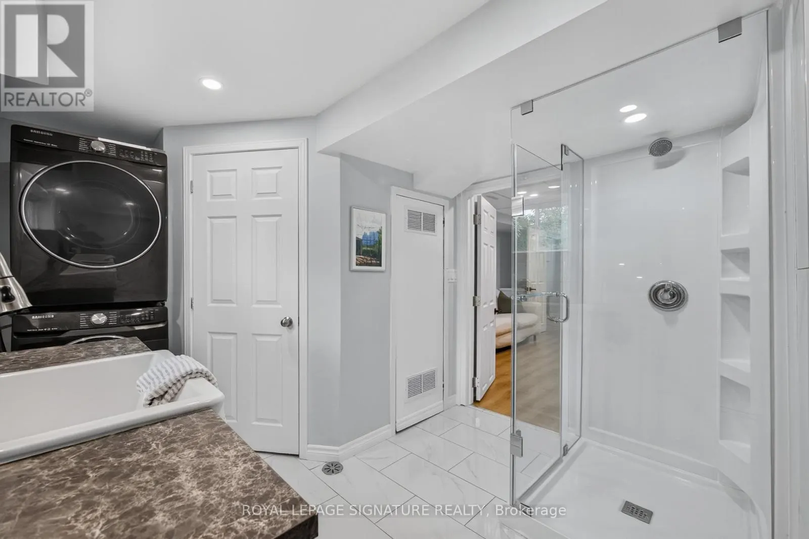 3330 KINGS MASTING CRESCENT