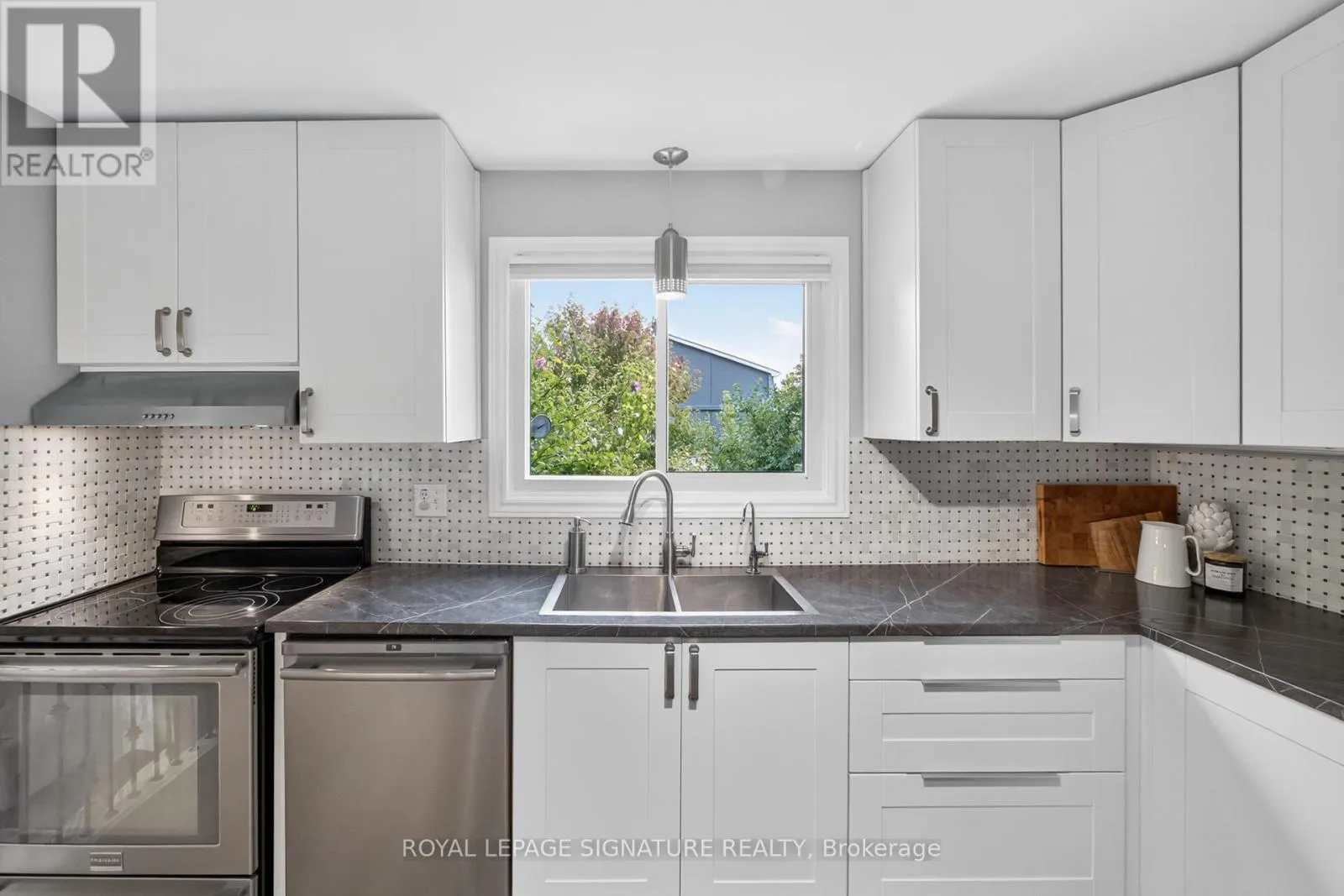 3330 KINGS MASTING CRESCENT