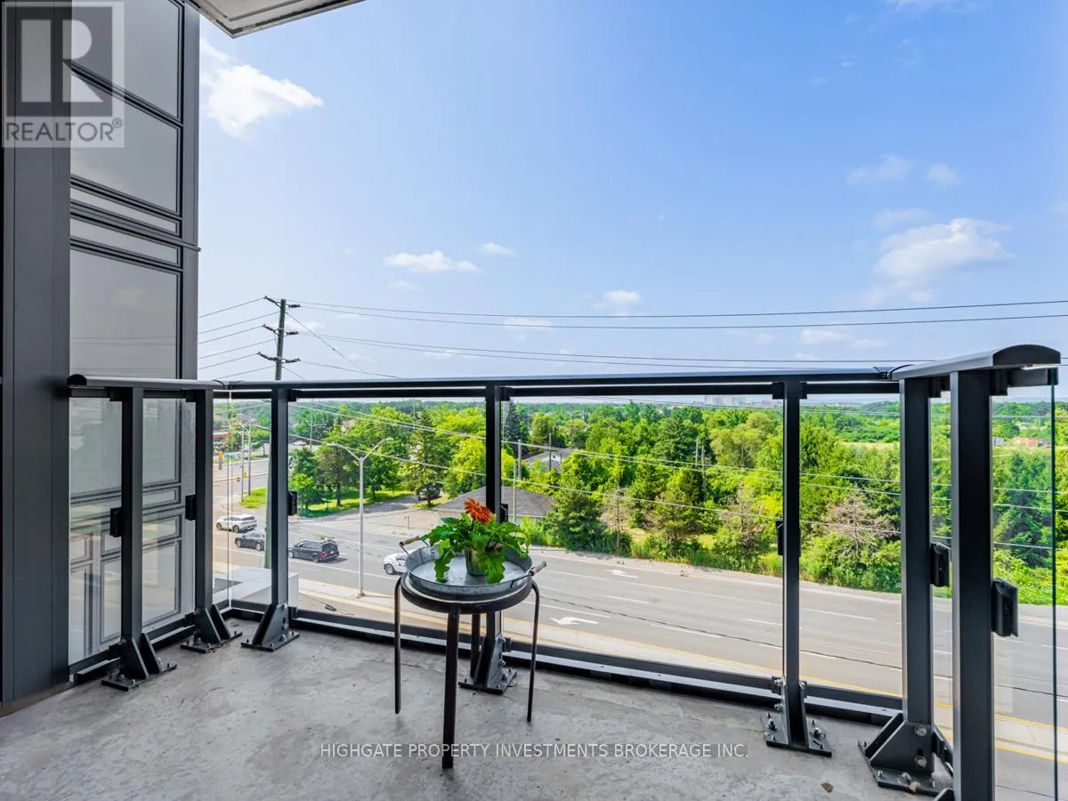 403 - 509 DUNDAS STREET
