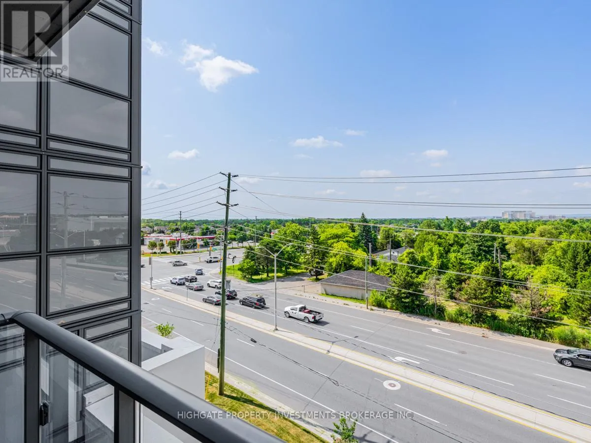 403 - 509 DUNDAS STREET