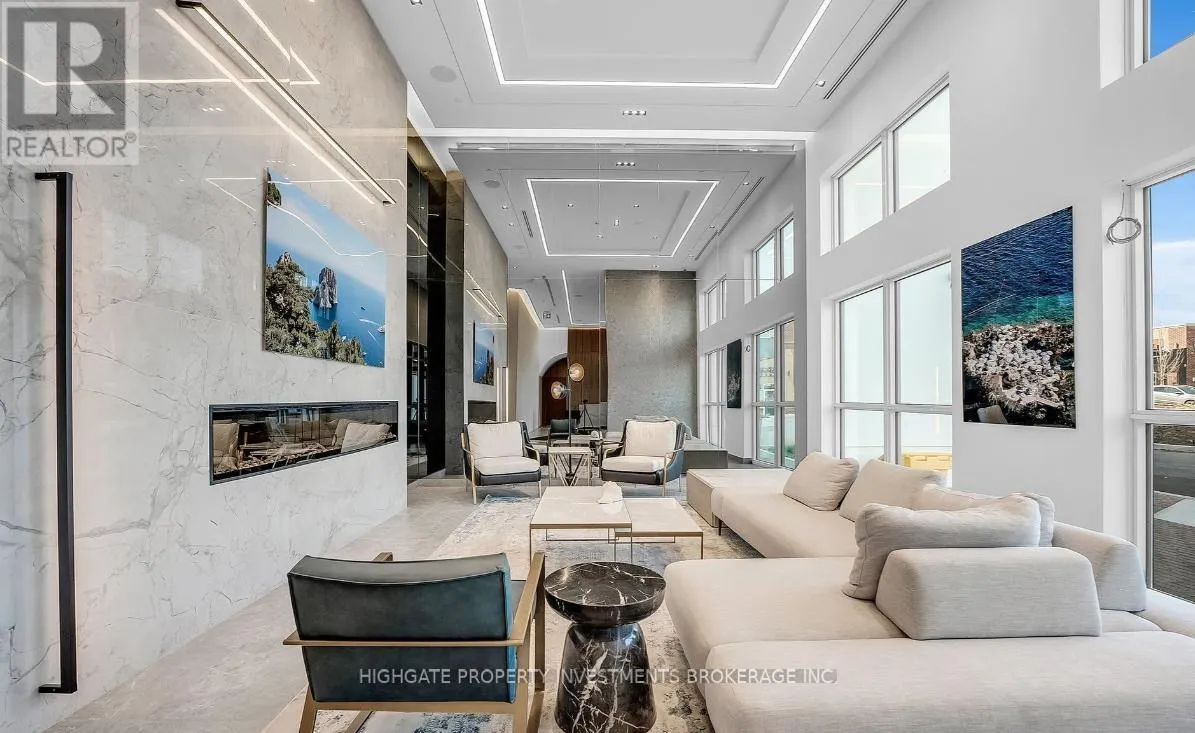 403 - 509 DUNDAS STREET