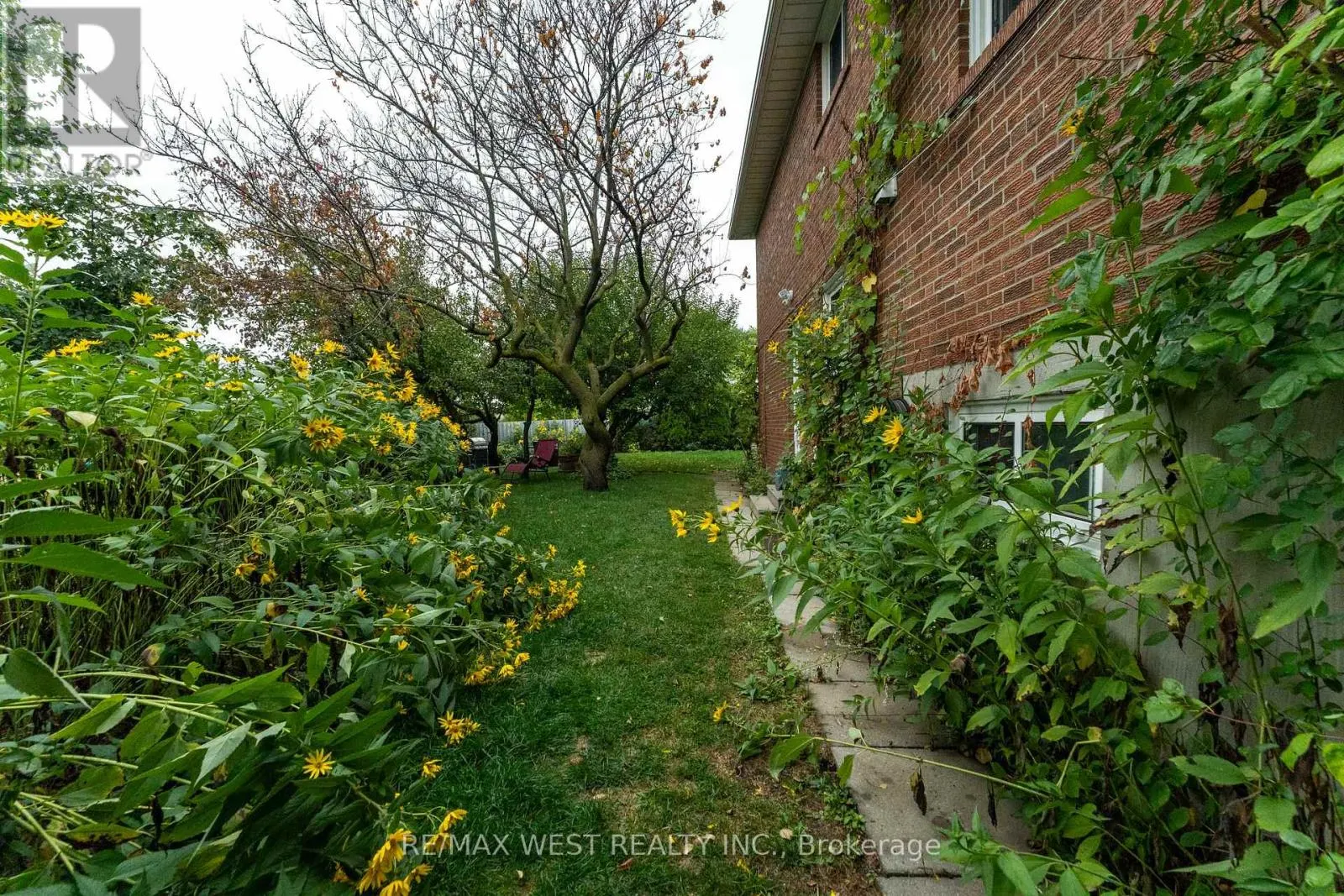330 PELLATT AVENUE