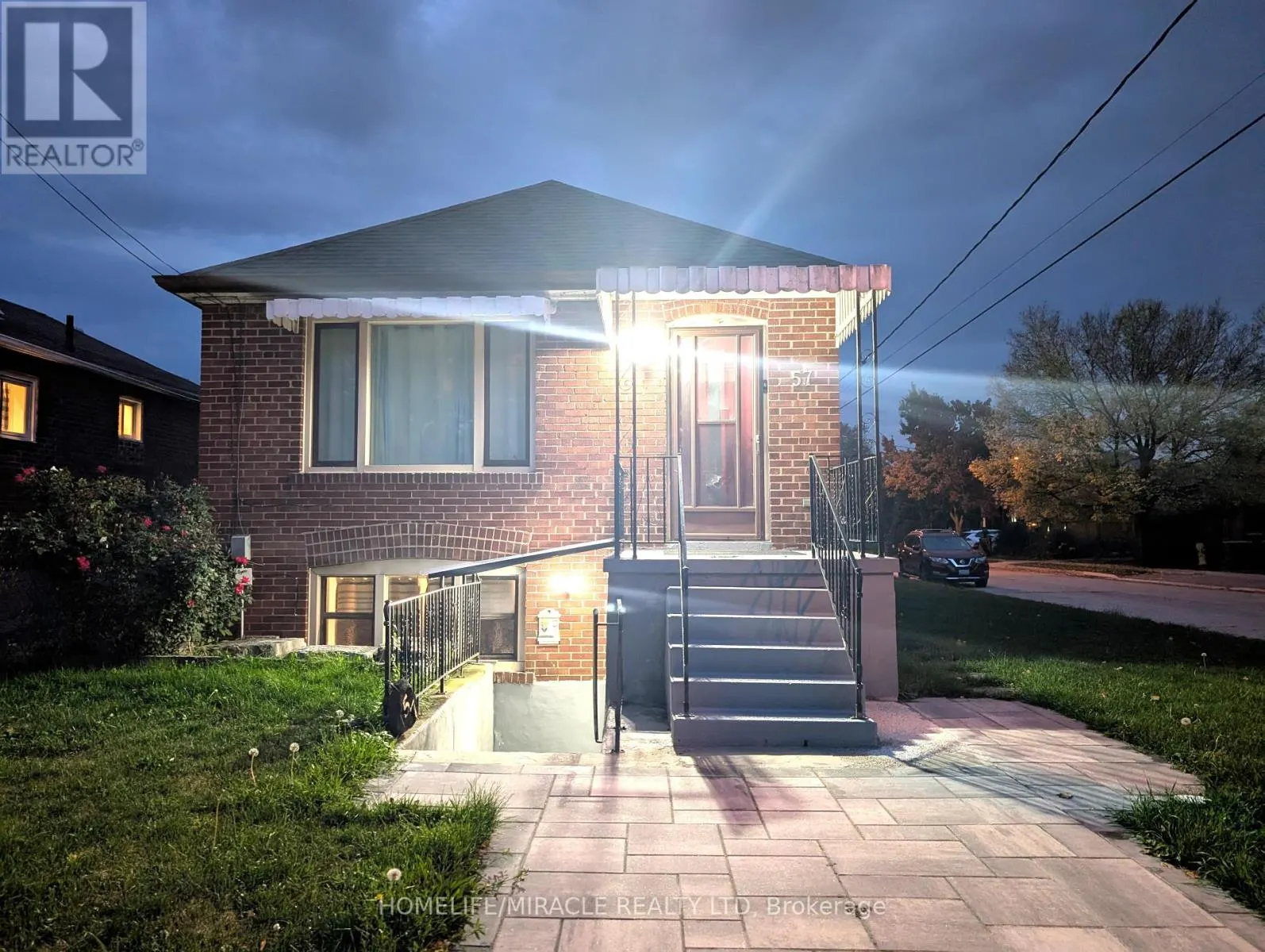 57 MANITOBA STREET